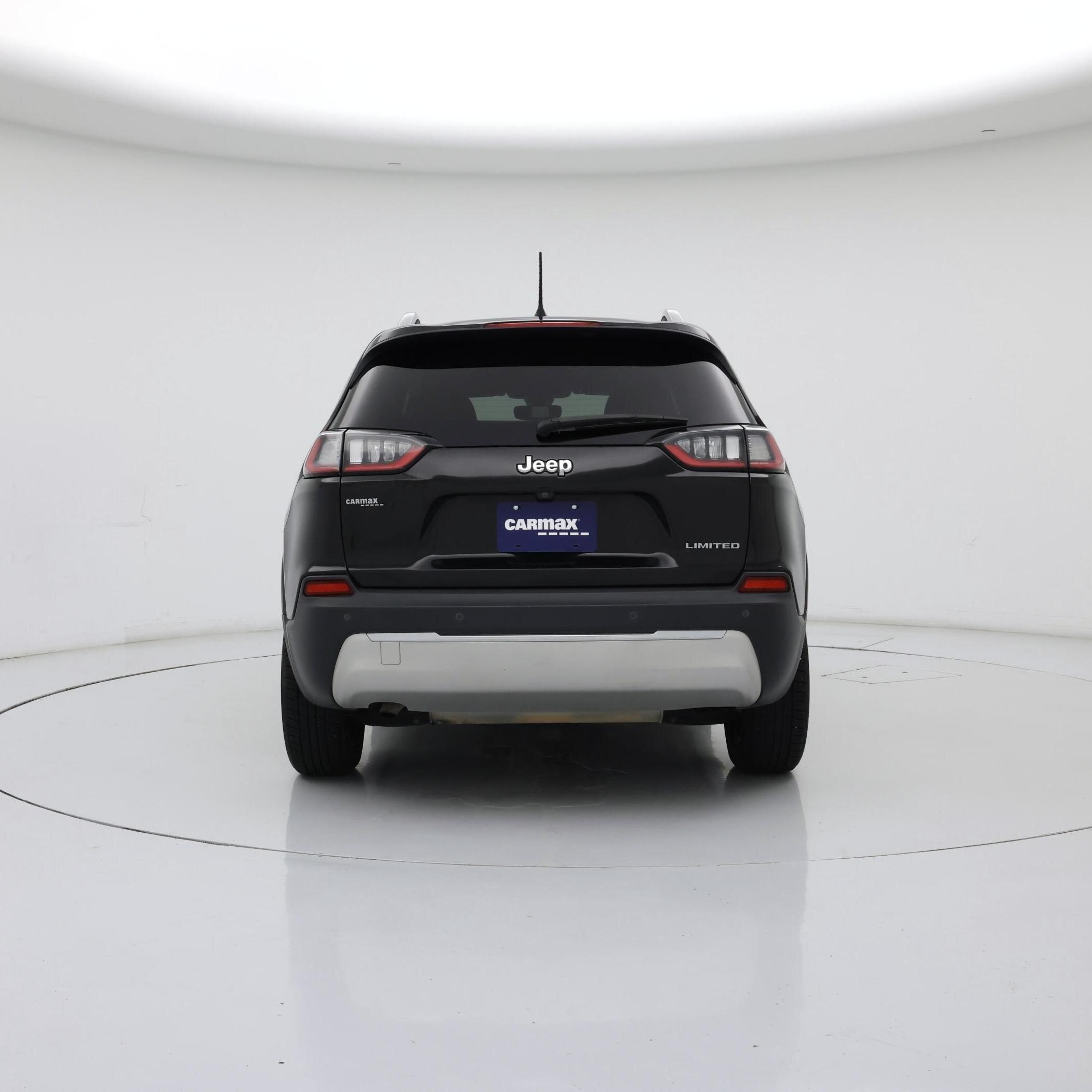 Thumbnail: 2019 Jeep Cherokee - 6