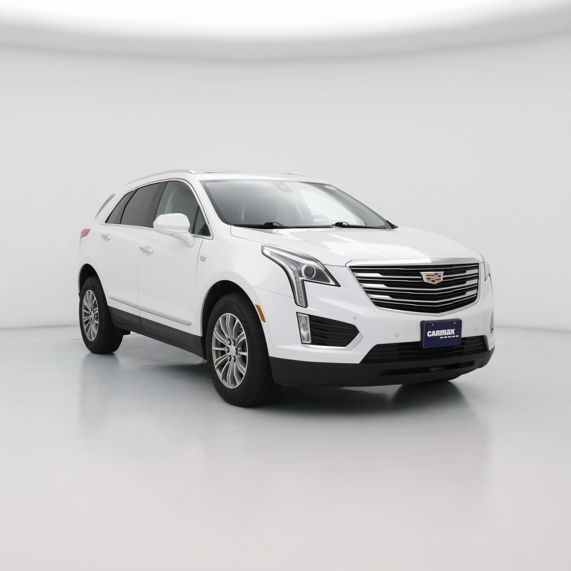 Thumbnail: 2017 Cadillac XT5 - 1