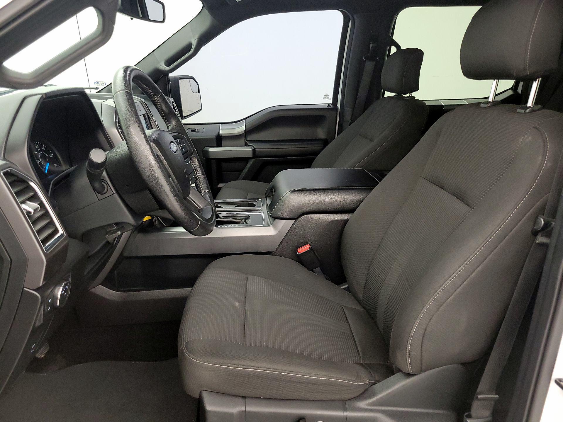 Thumbnail: 2016 Ford F-150 - 11