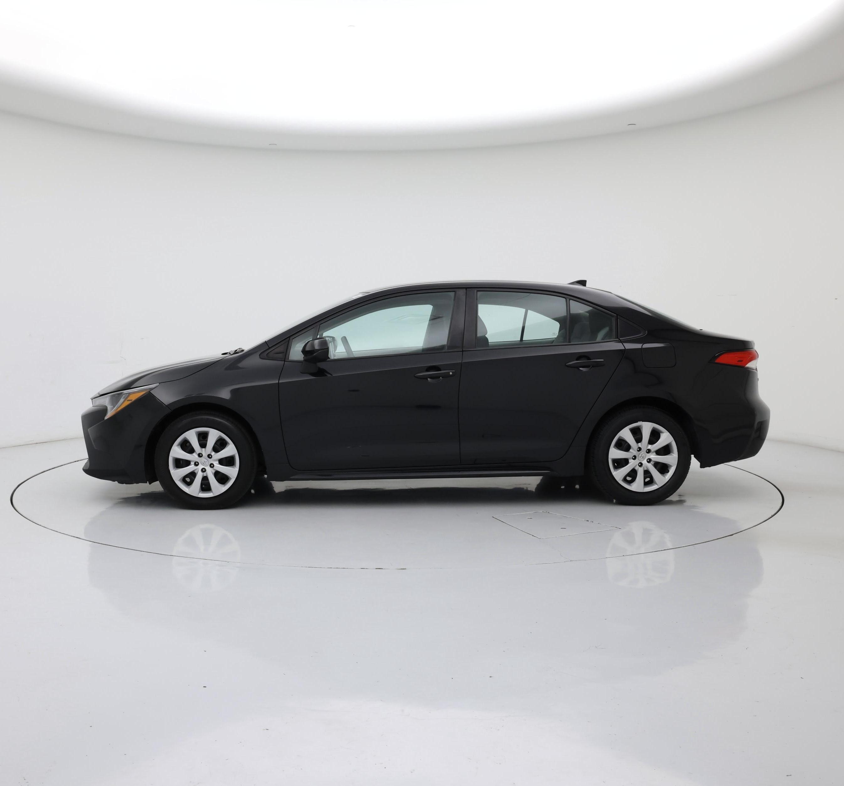 Thumbnail: 2021 Toyota Corolla - 3
