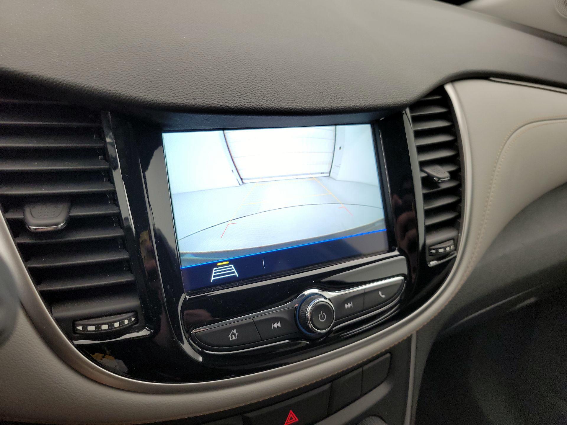 Thumbnail: 2019 Chevrolet Trax - 14