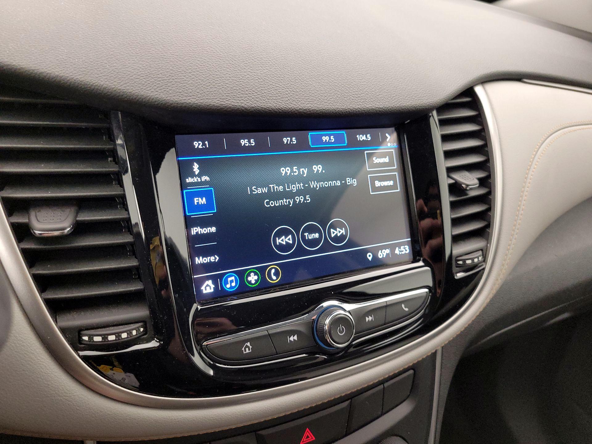 Thumbnail: 2019 Chevrolet Trax - 15