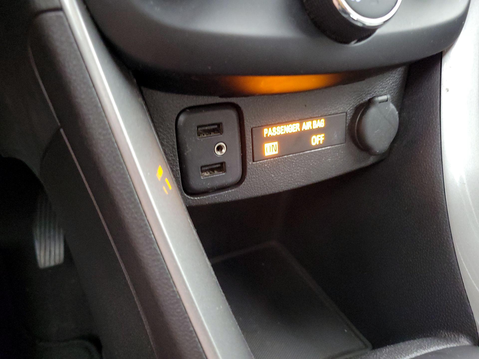 Thumbnail: 2019 Chevrolet Trax - 18