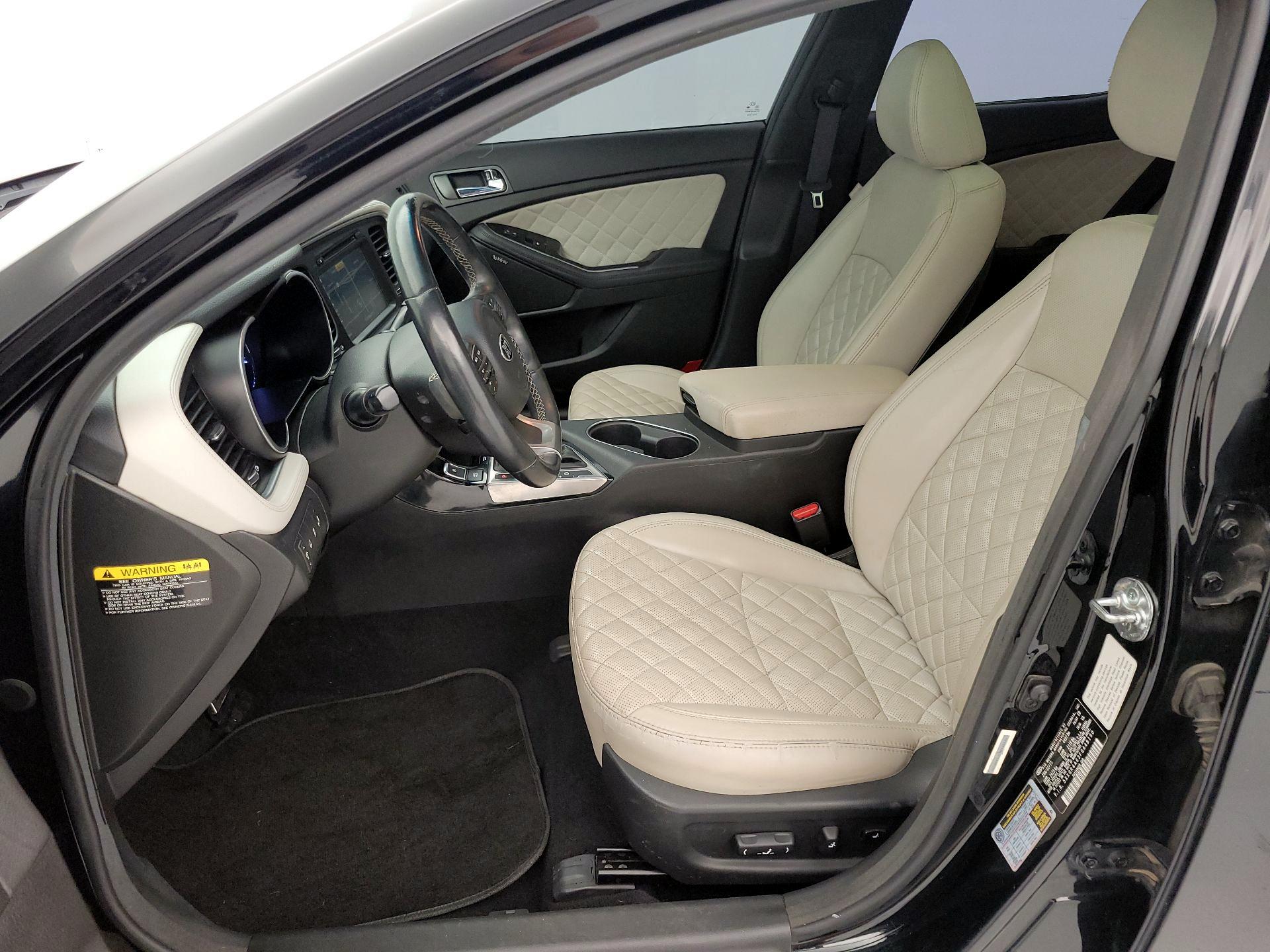 Thumbnail: 2015 Kia Optima - 11