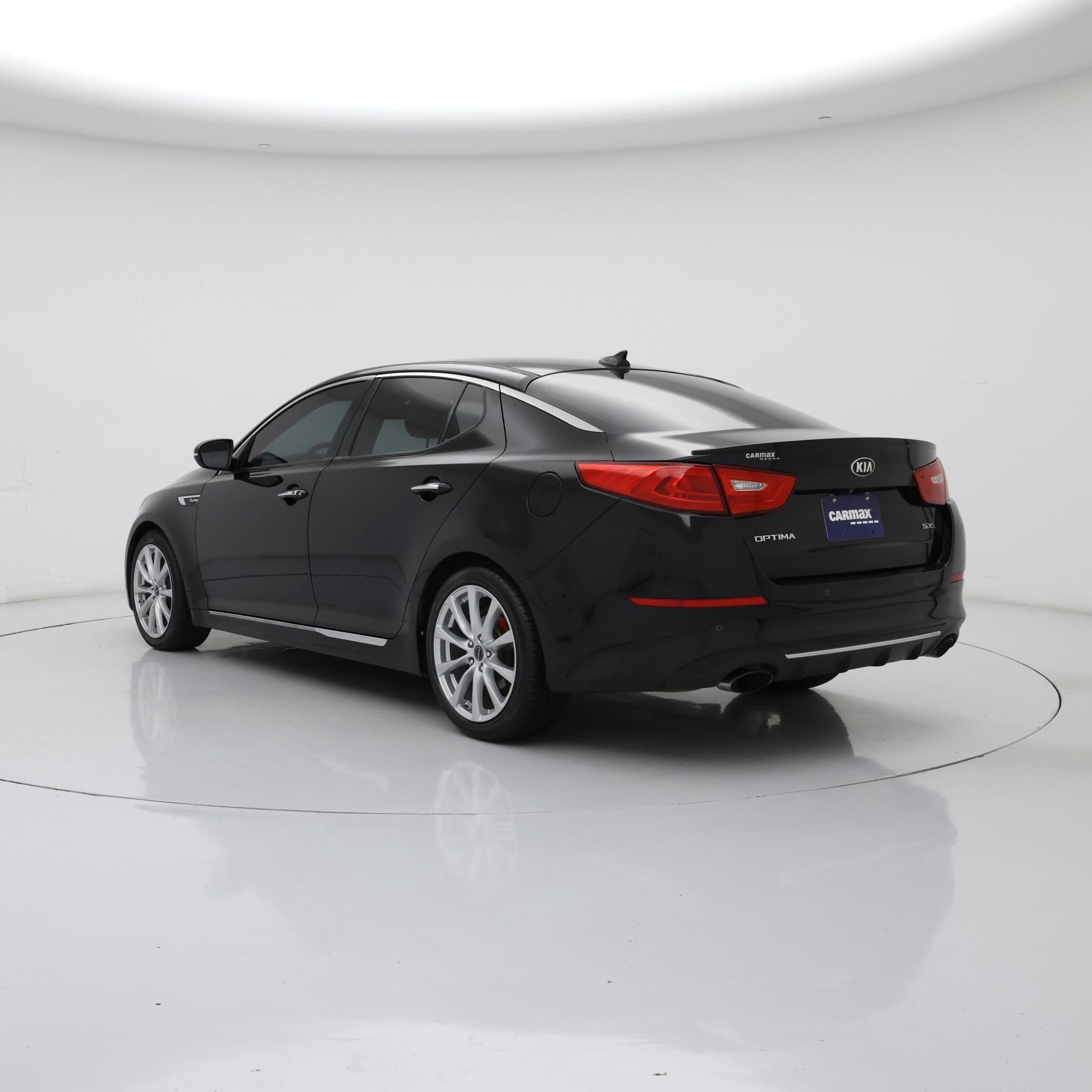 Thumbnail: 2015 Kia Optima - 2
