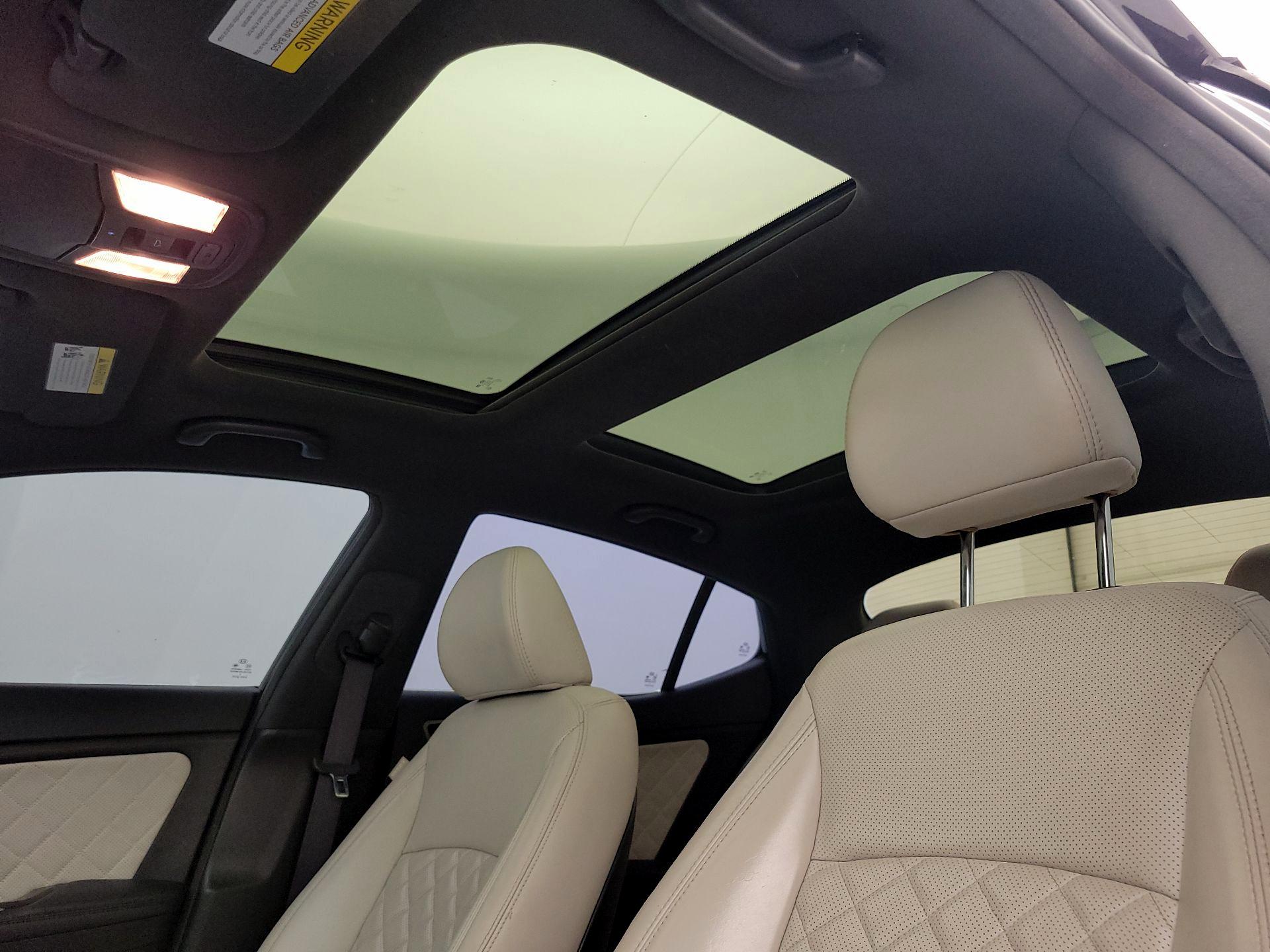 Thumbnail: 2015 Kia Optima - 20