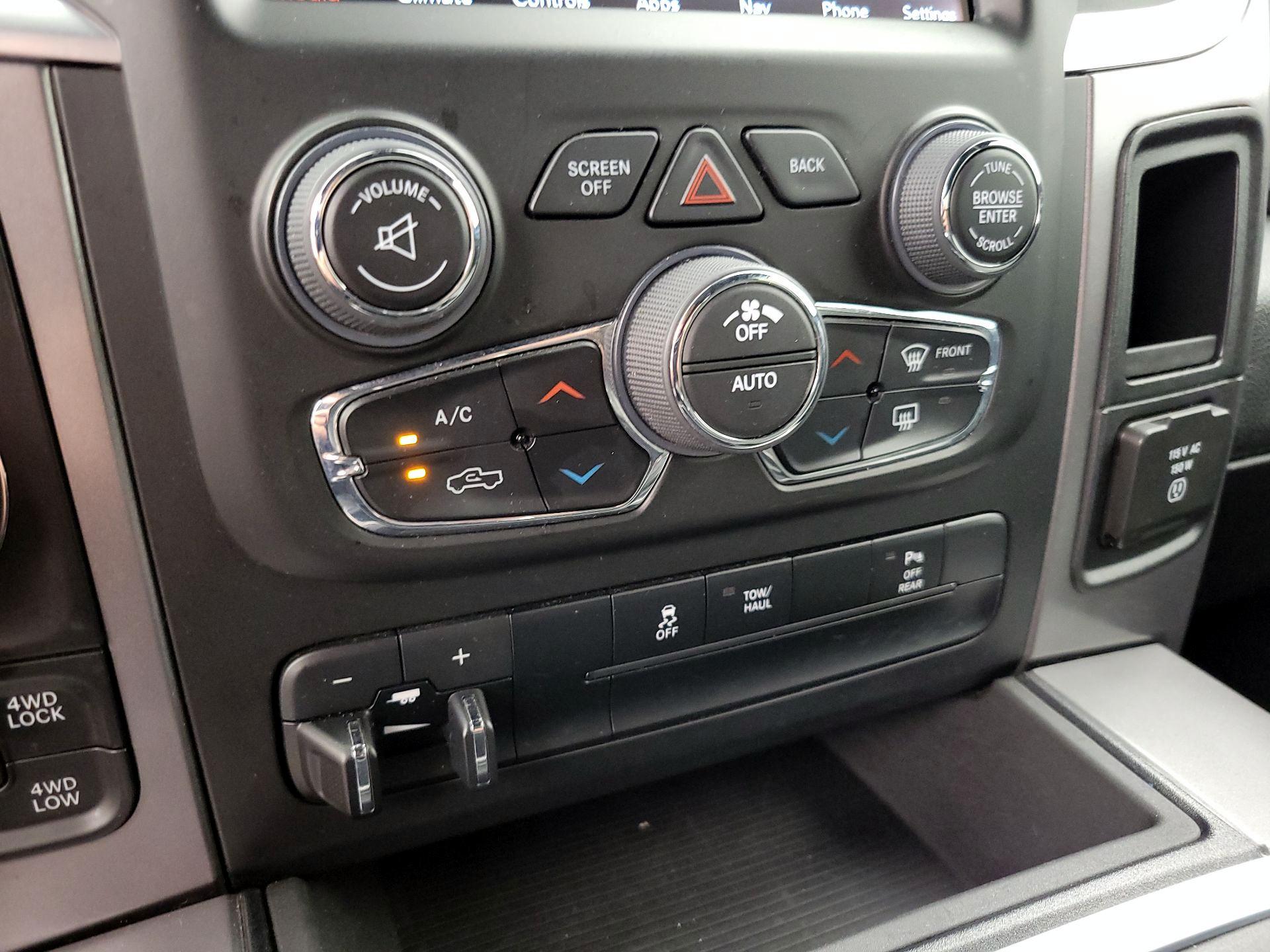 Thumbnail: 2023 RAM 1500 Classic - 17