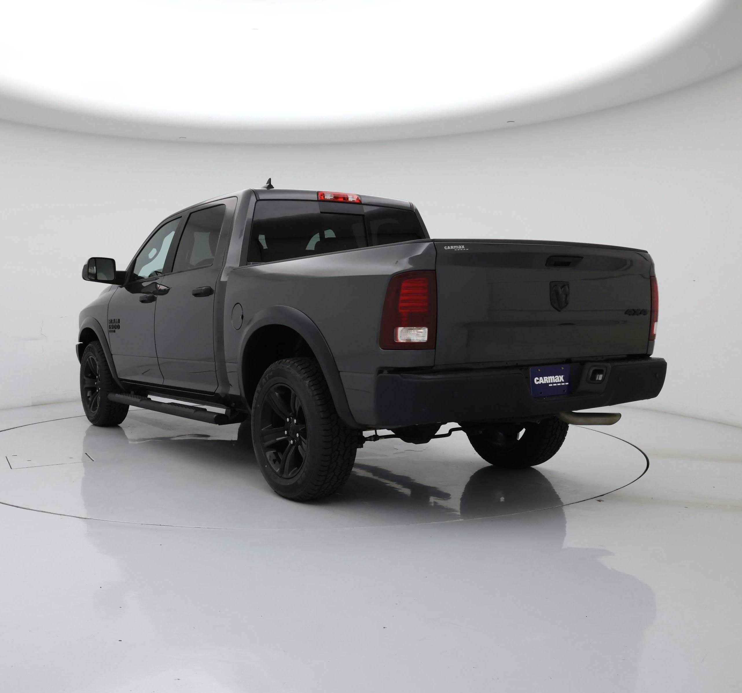 Thumbnail: 2023 RAM 1500 Classic - 2