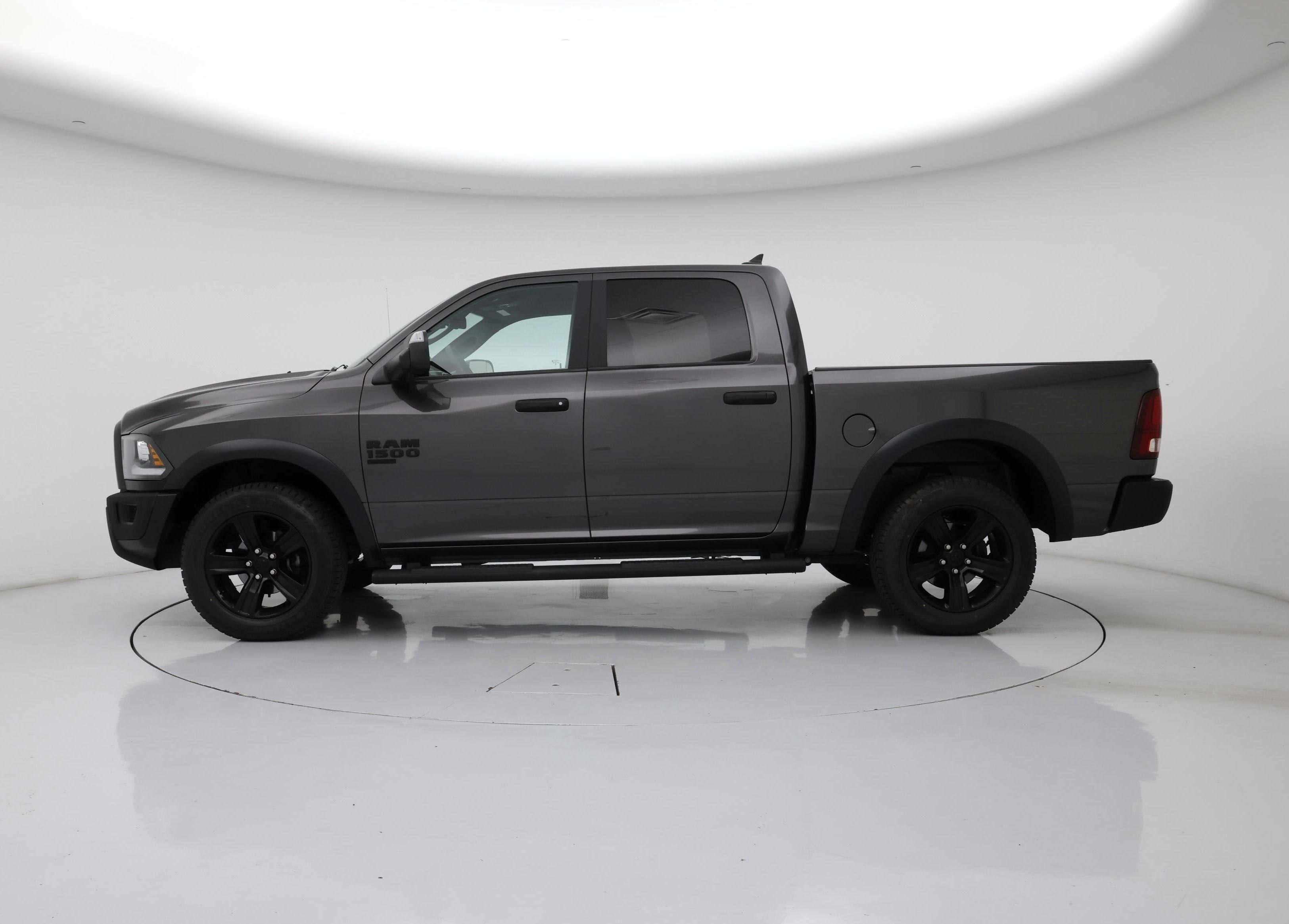 Thumbnail: 2023 RAM 1500 Classic - 3