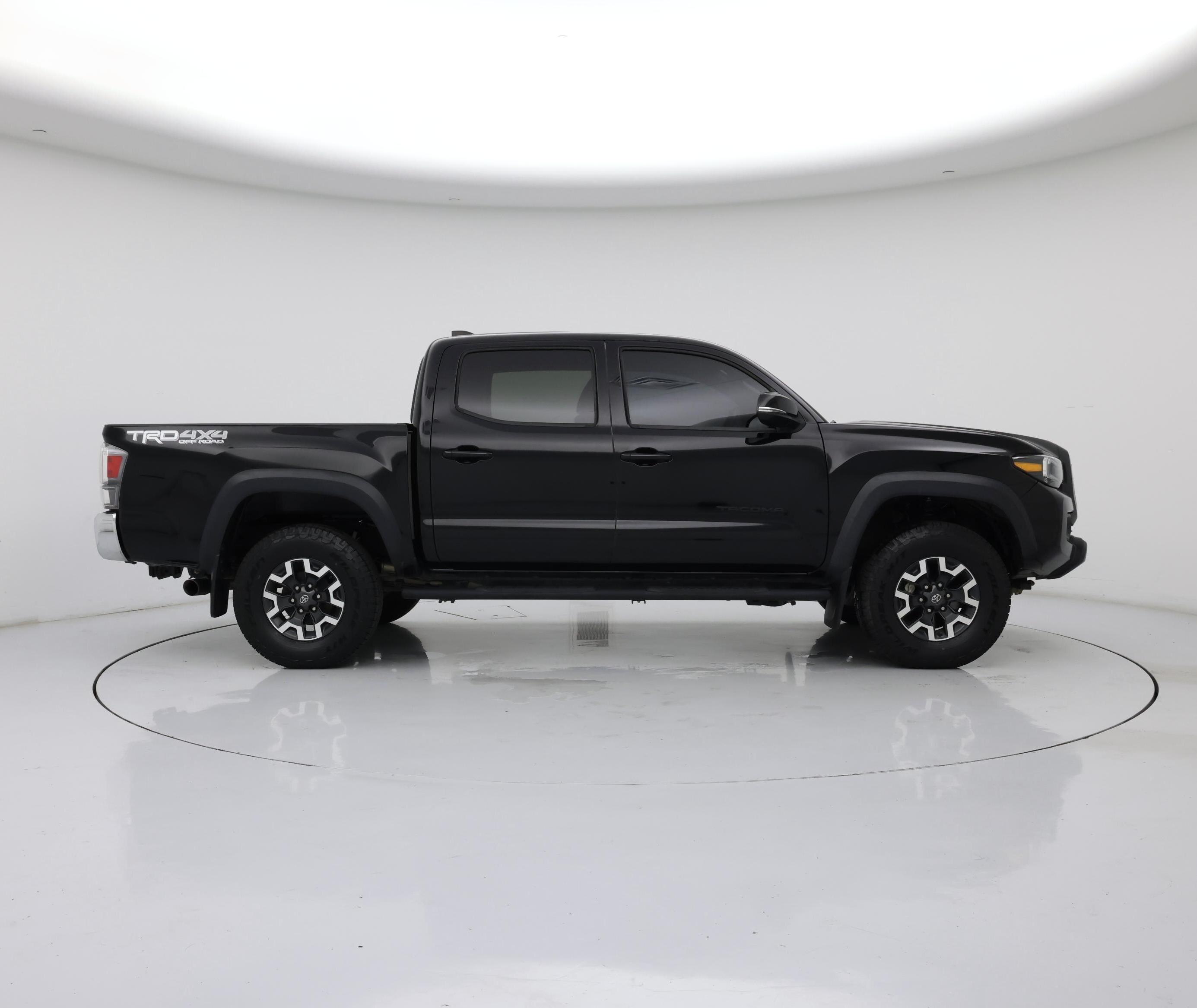 Thumbnail: 2022 Toyota Tacoma - 7