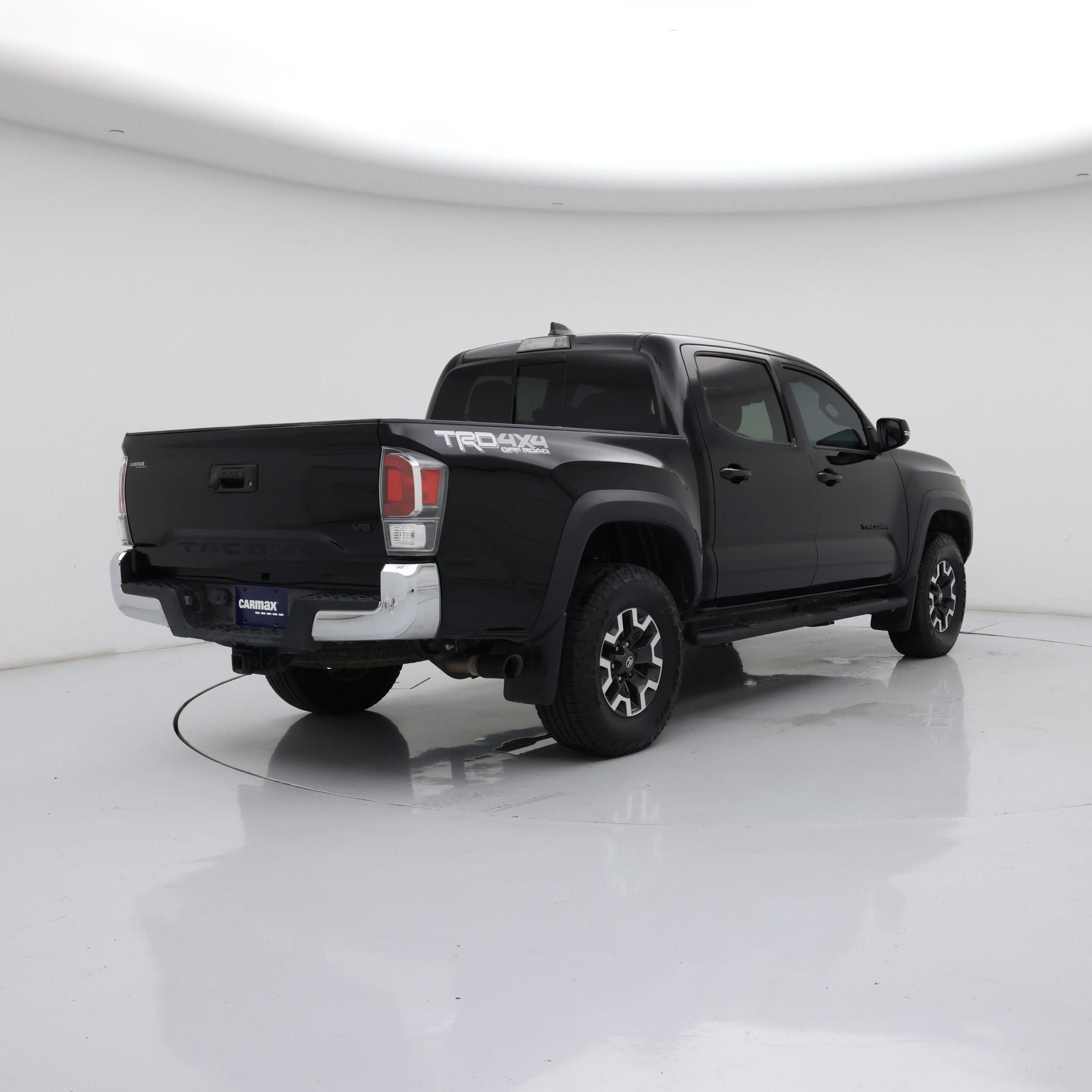 Thumbnail: 2022 Toyota Tacoma - 8
