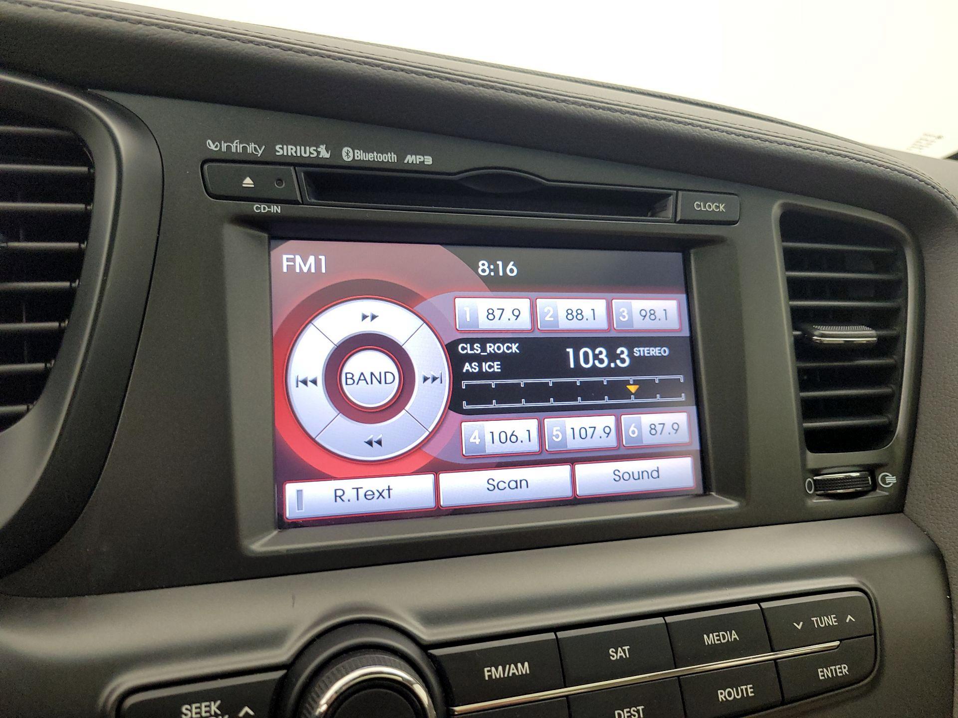 Thumbnail: 2013 Kia Optima - 16