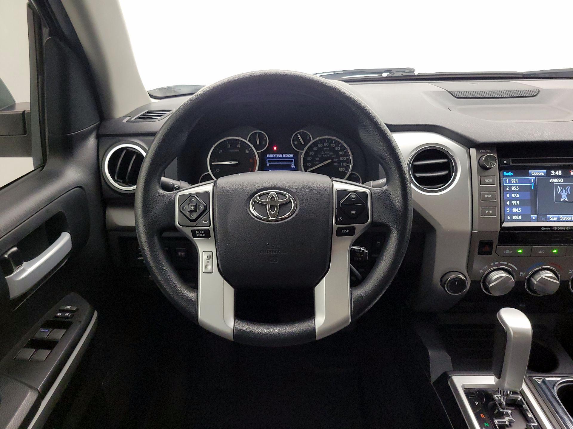 Thumbnail: 2017 Toyota Tundra - 10