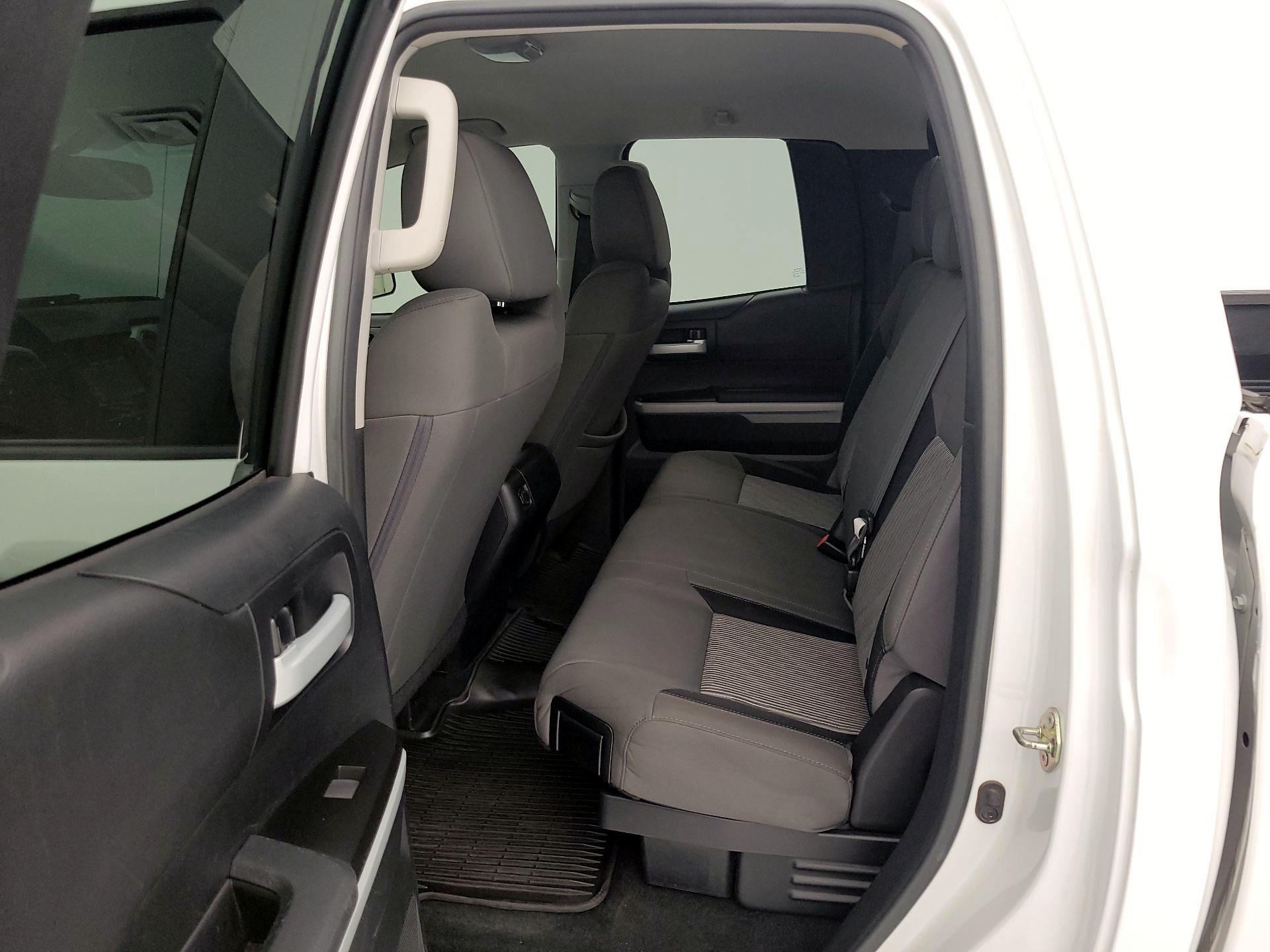 Thumbnail: 2017 Toyota Tundra - 19
