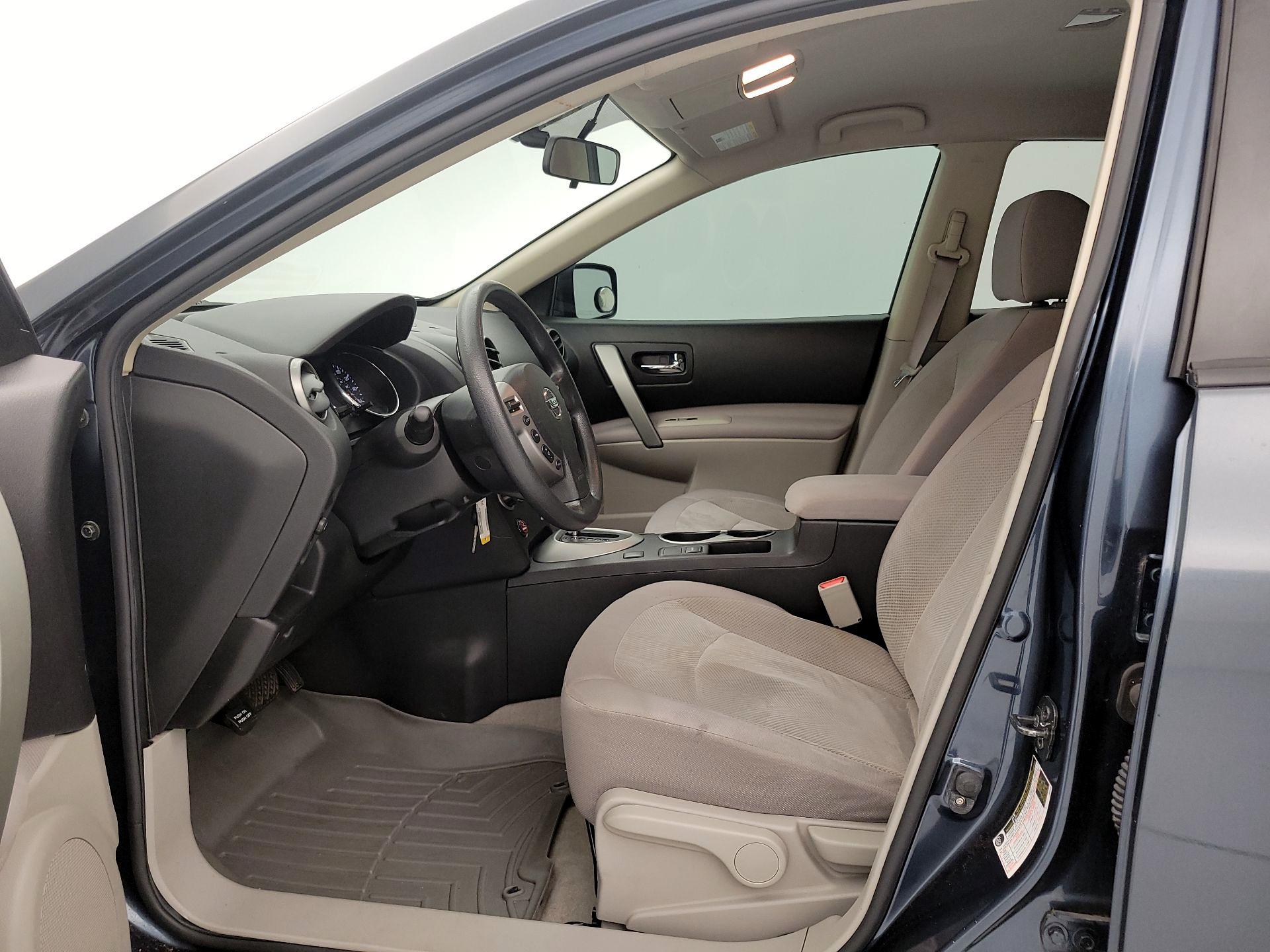 Thumbnail: 2013 Nissan Rogue - 11