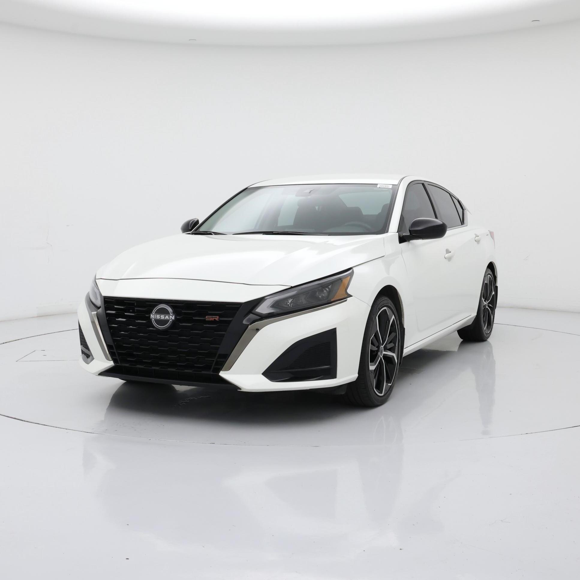 Thumbnail: 2023 Nissan Altima - 4