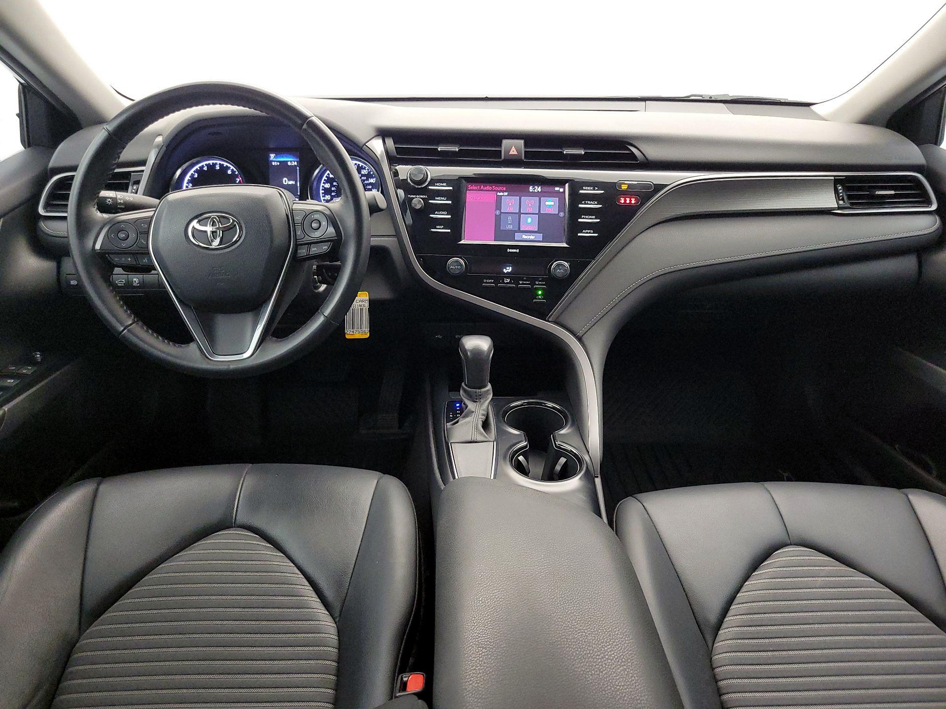 Thumbnail: 2020 Toyota Camry - 9