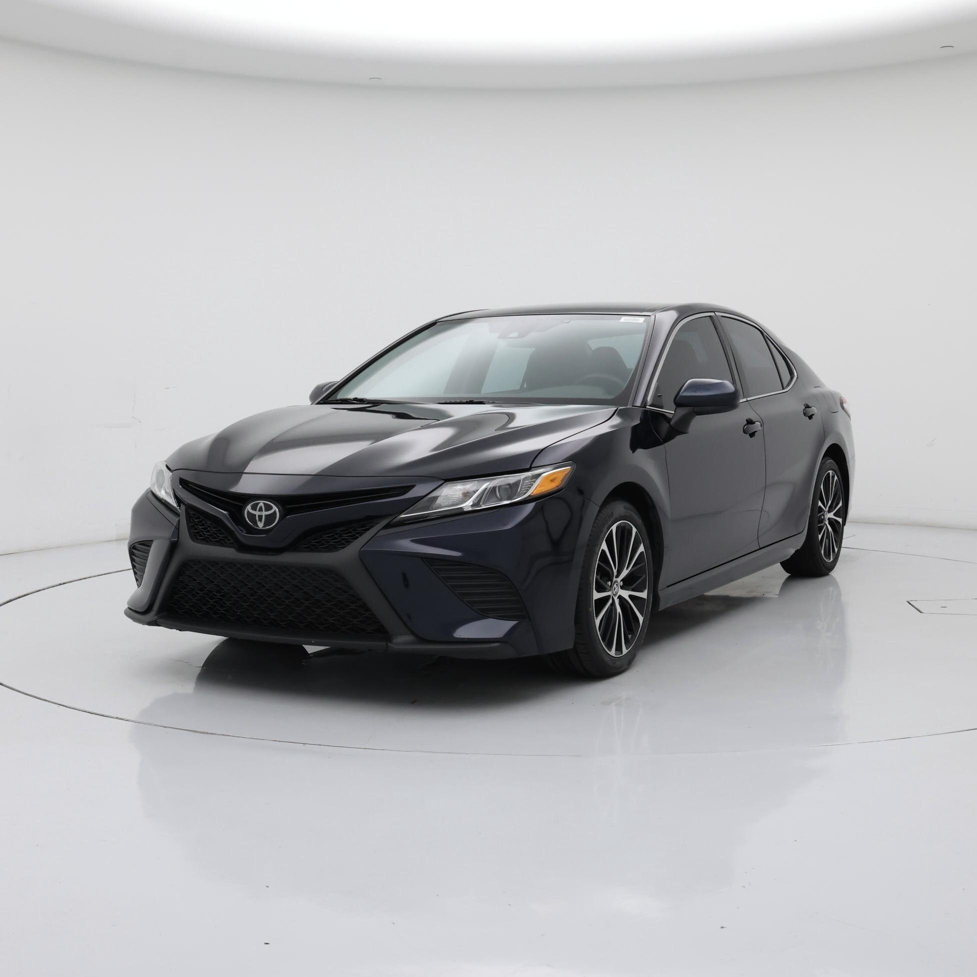 Thumbnail: 2020 Toyota Camry - 4