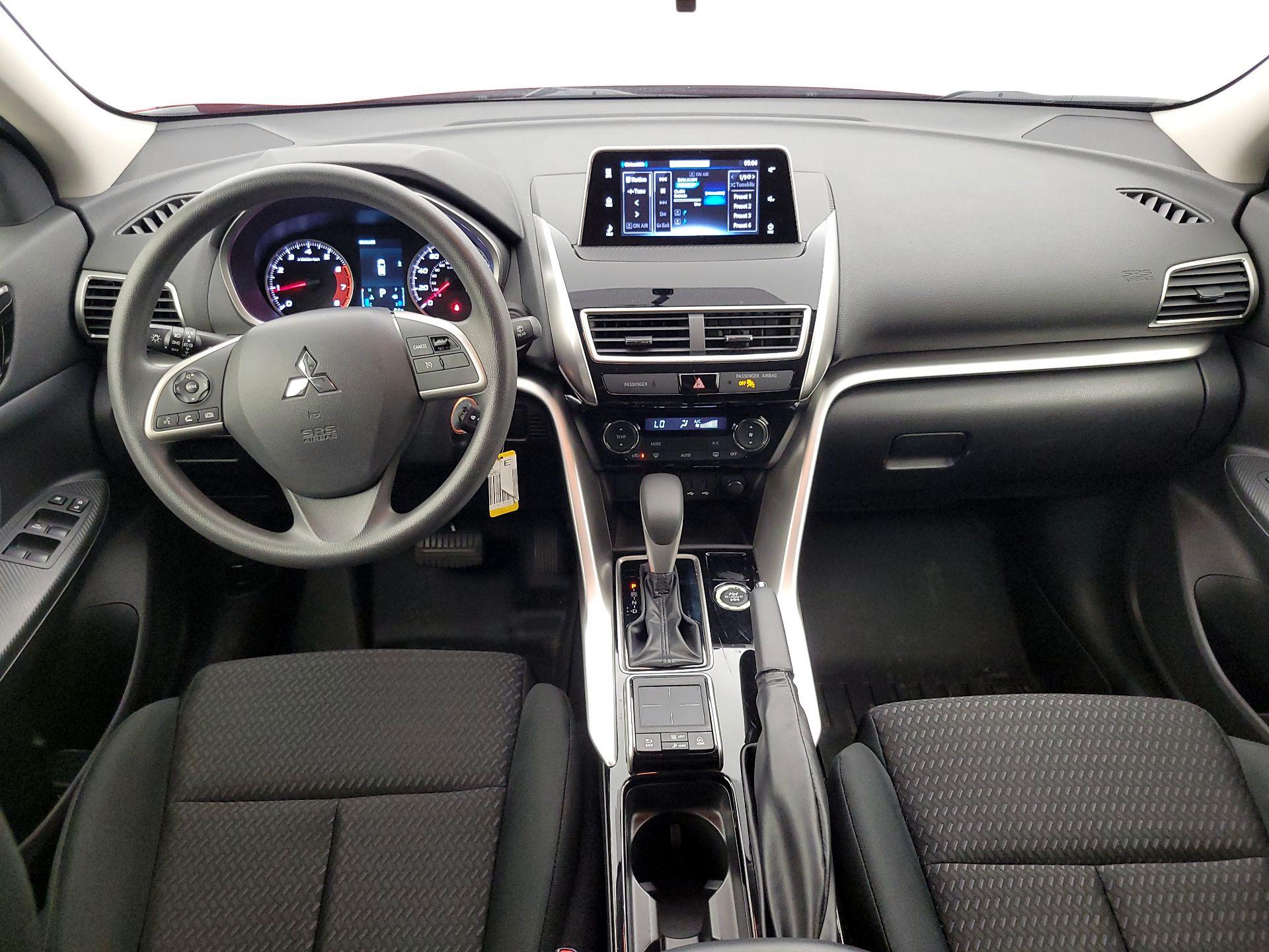 Thumbnail: 2018 Mitsubishi Eclipse Cross - 9