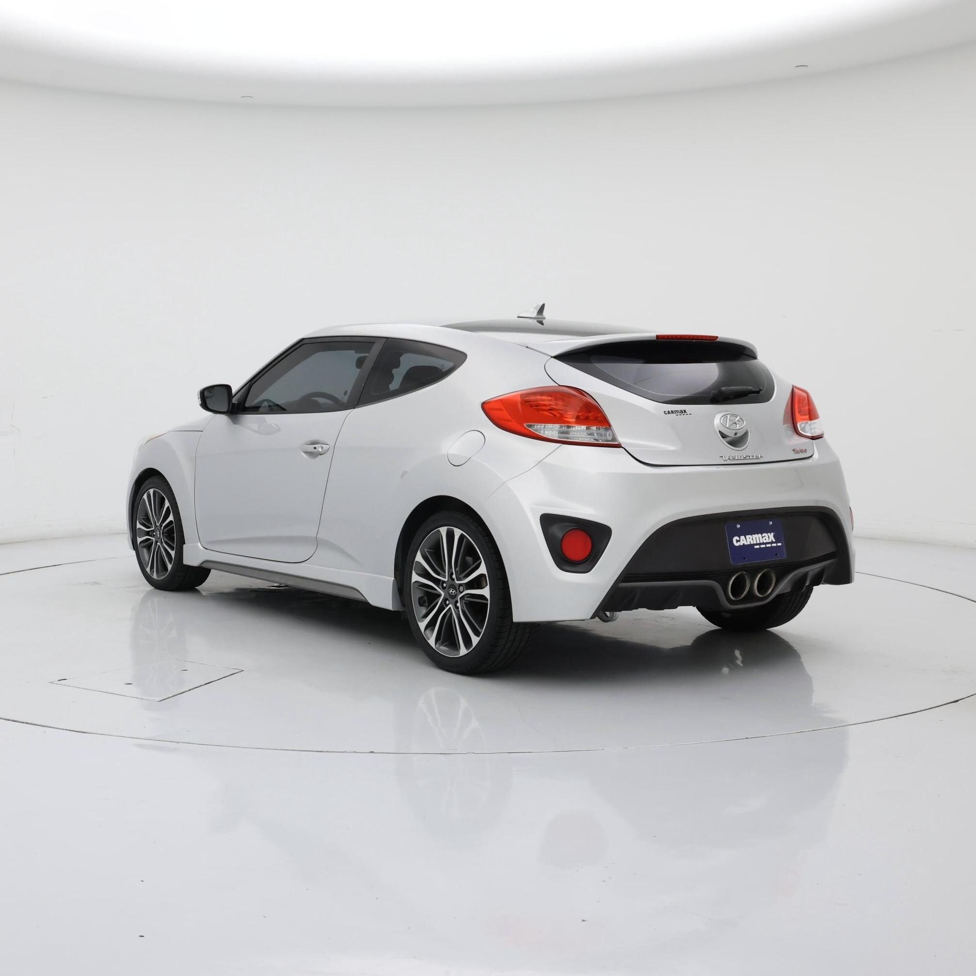 Thumbnail: 2017 Hyundai Veloster - 2
