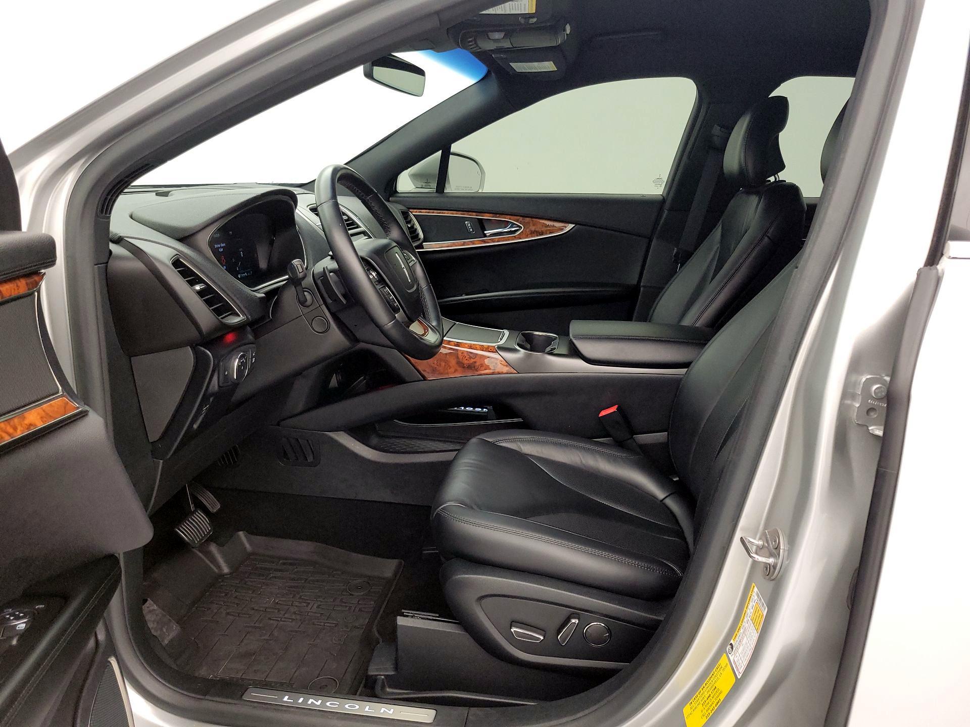 Thumbnail: 2019 Lincoln Nautilus - 11