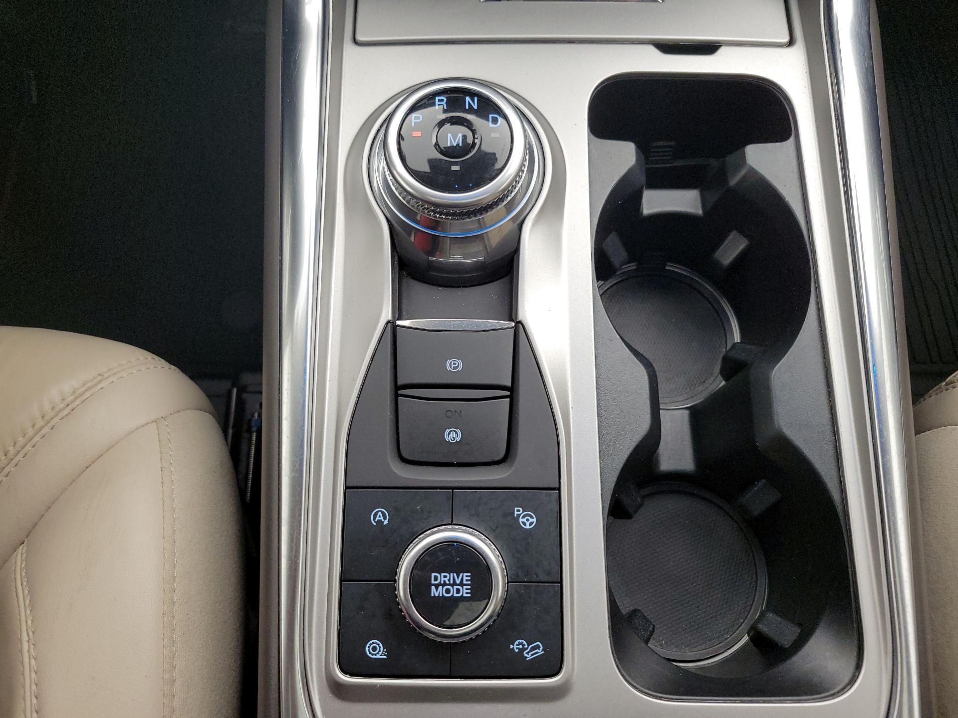 Thumbnail: 2021 Ford Explorer - 18