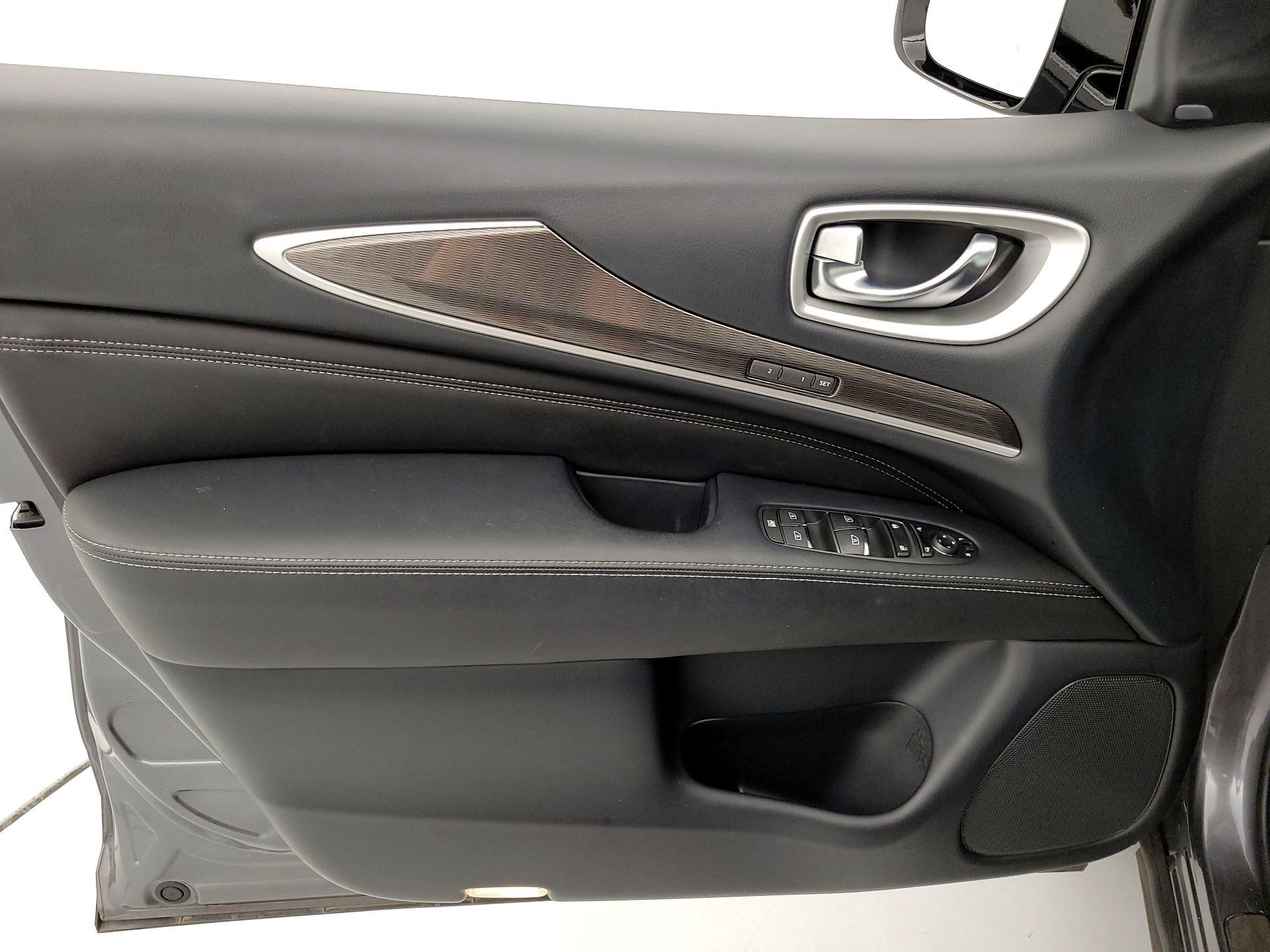 Thumbnail: 2020 INFINITI QX60 - 12