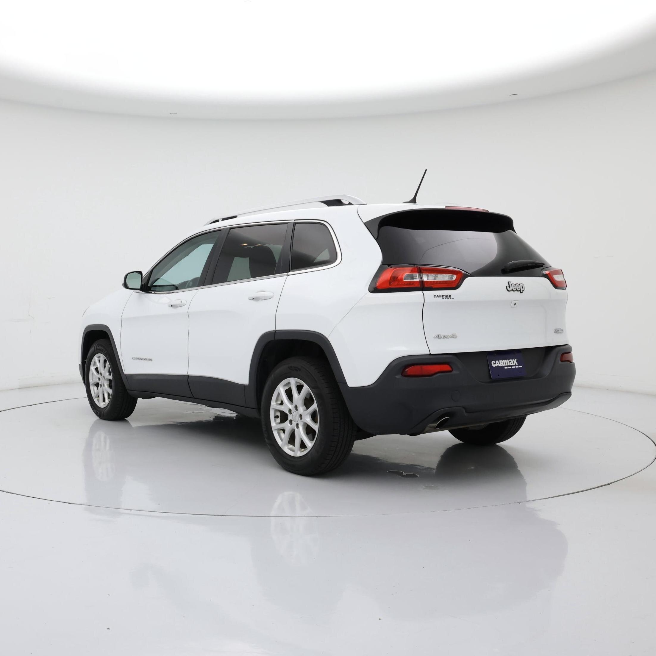 Thumbnail: 2015 Jeep Cherokee - 2