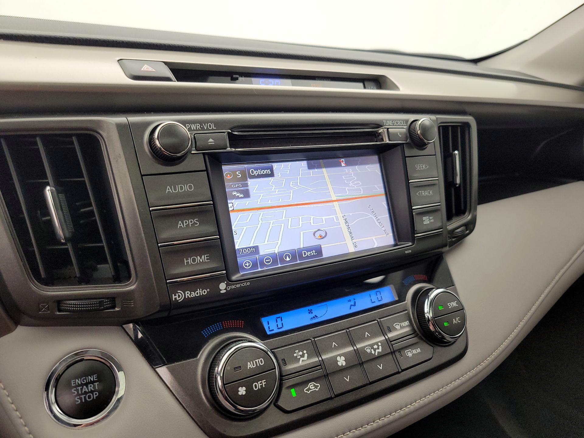 Thumbnail: 2015 Toyota RAV4 - 14