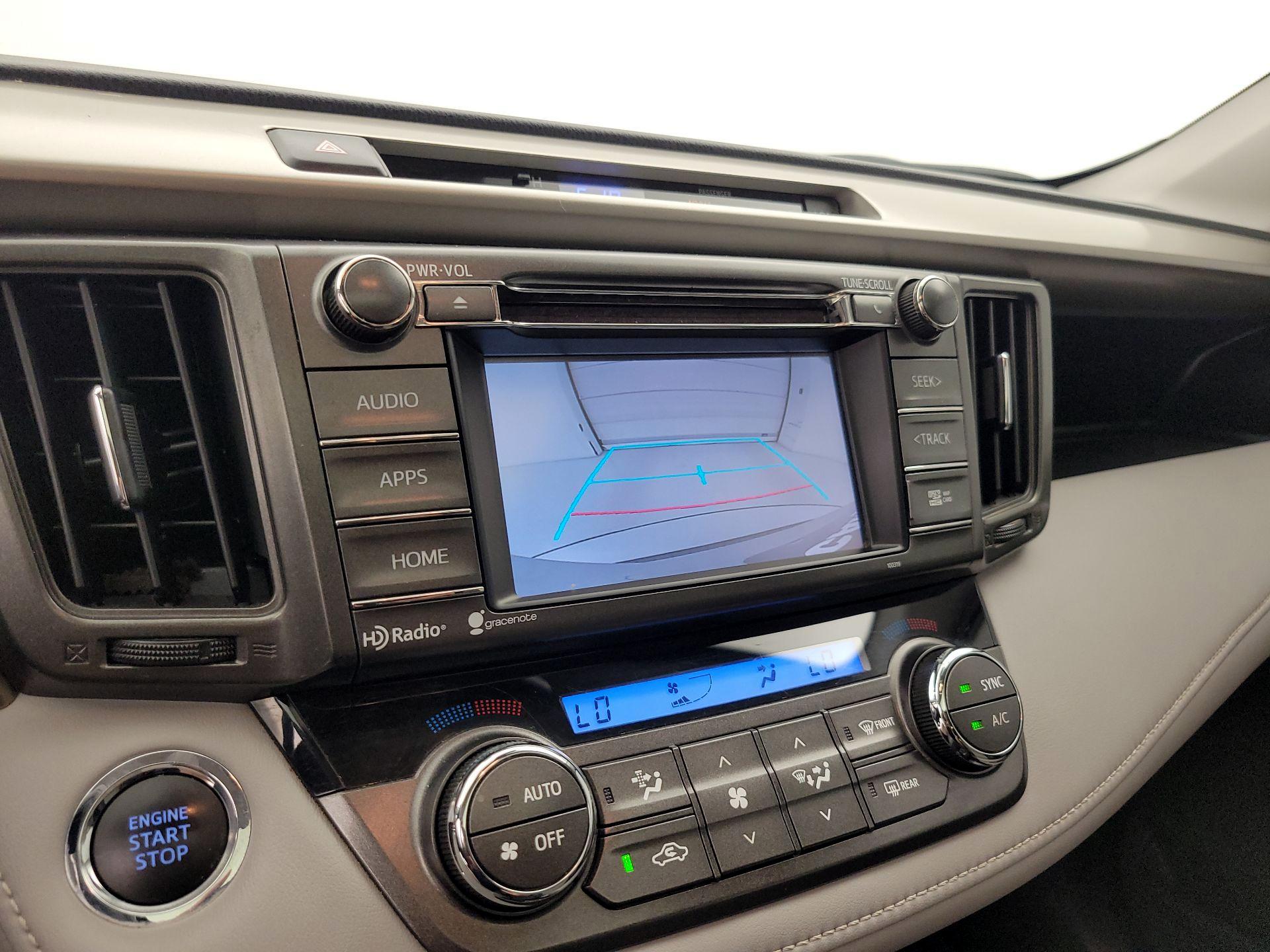 Thumbnail: 2015 Toyota RAV4 - 15