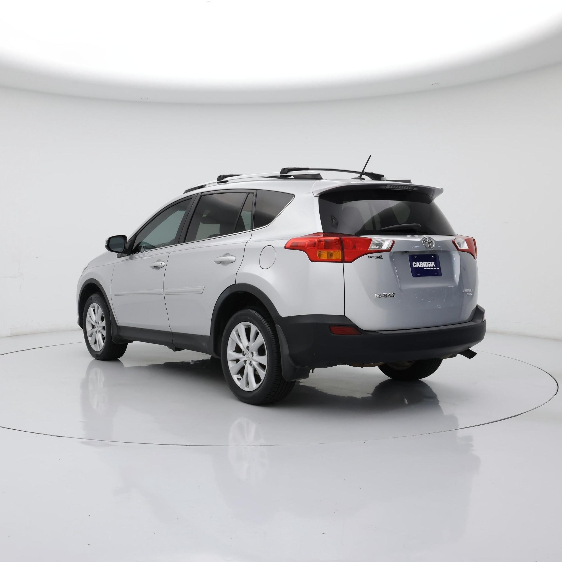 Thumbnail: 2015 Toyota RAV4 - 2