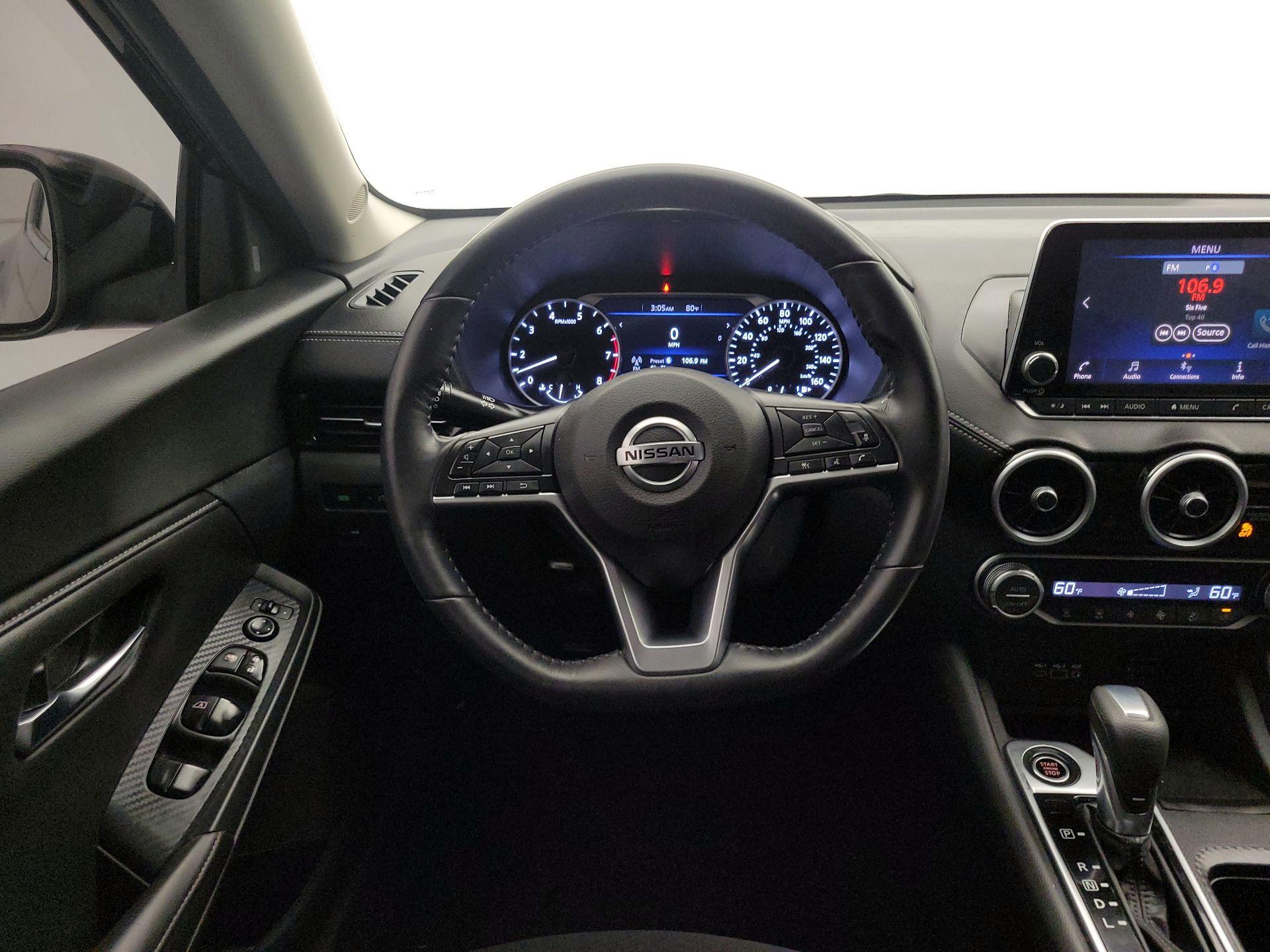 Thumbnail: 2020 Nissan Sentra - 10