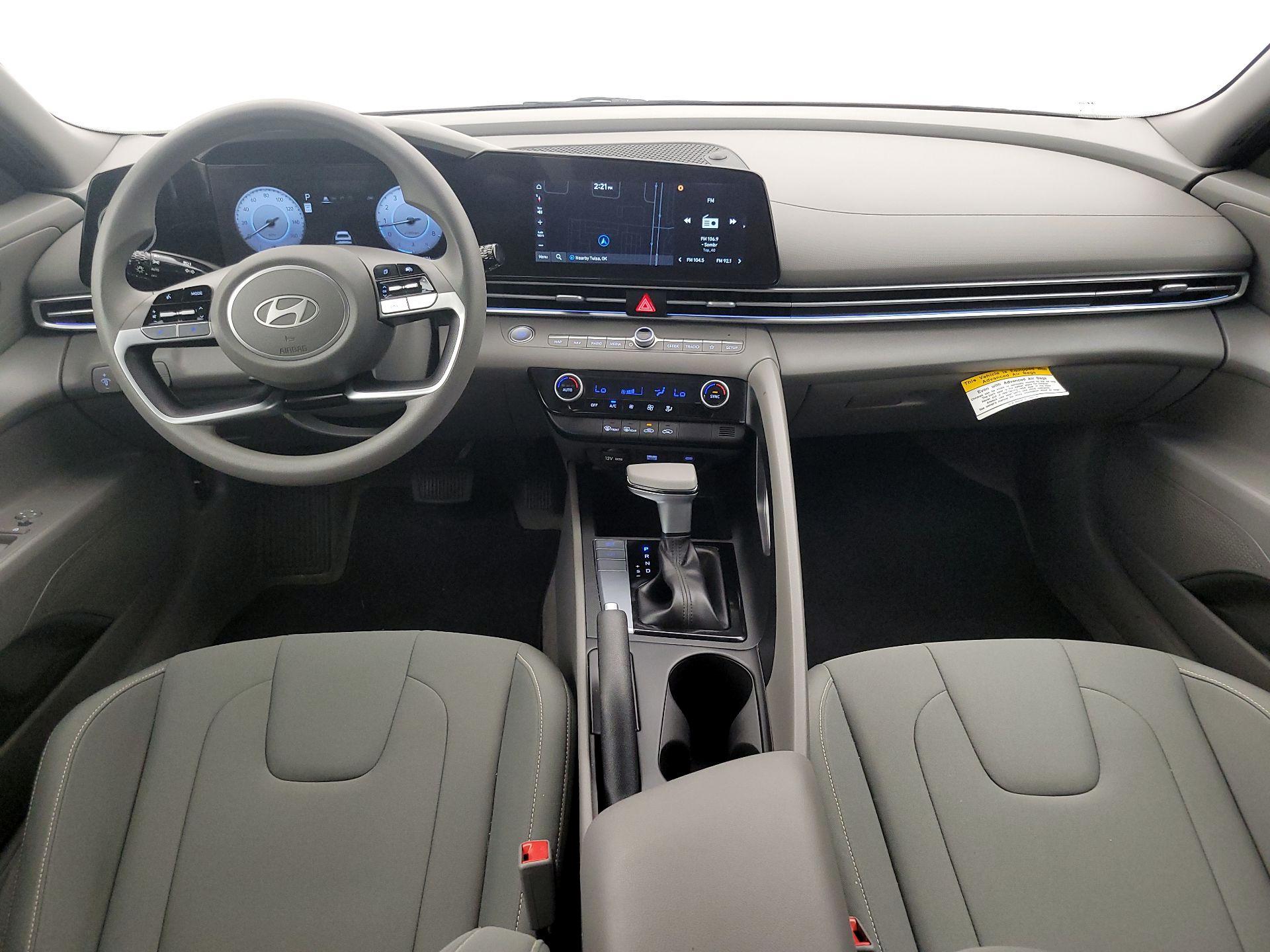 Thumbnail: 2024 Hyundai Elantra - 9