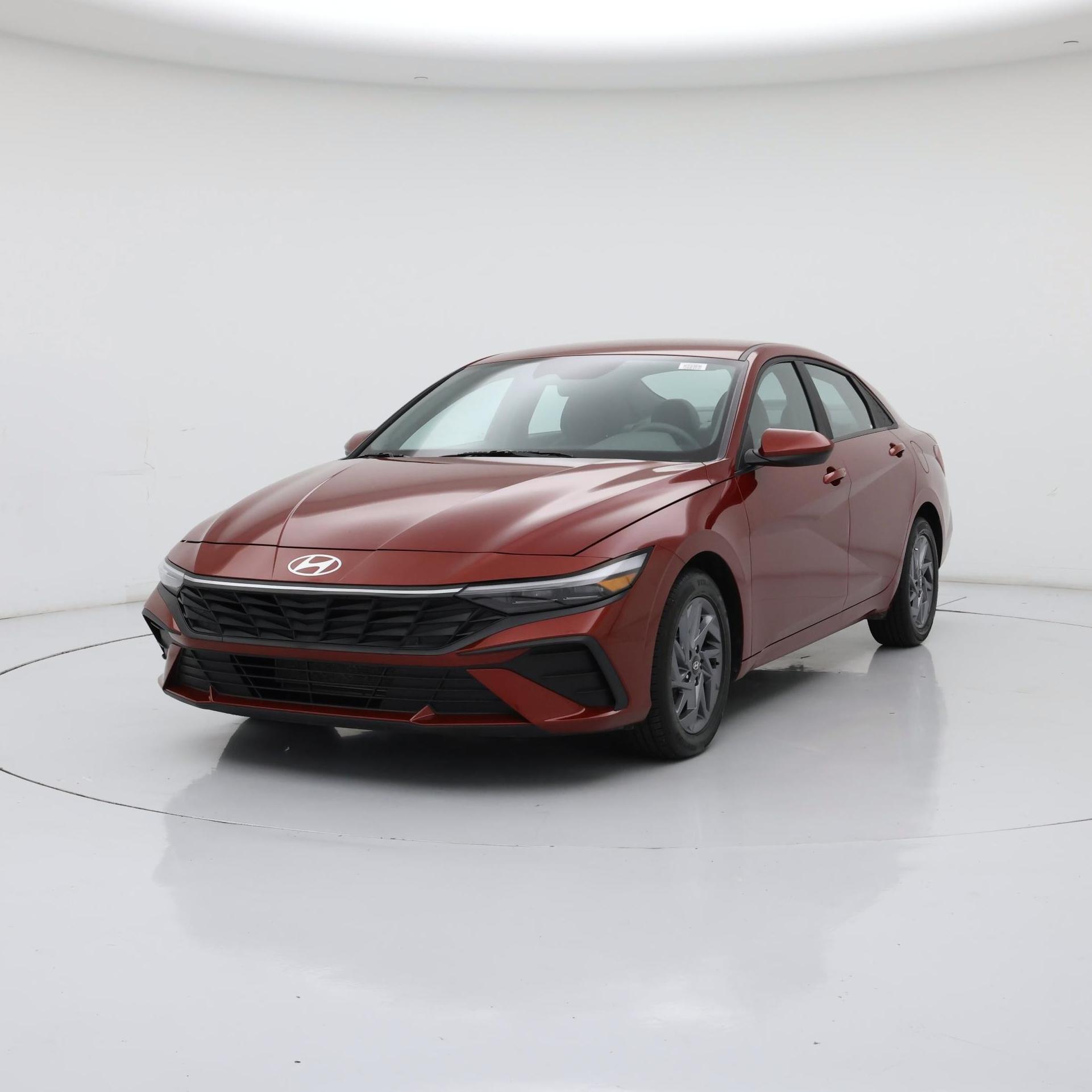 Thumbnail: 2024 Hyundai Elantra - 4