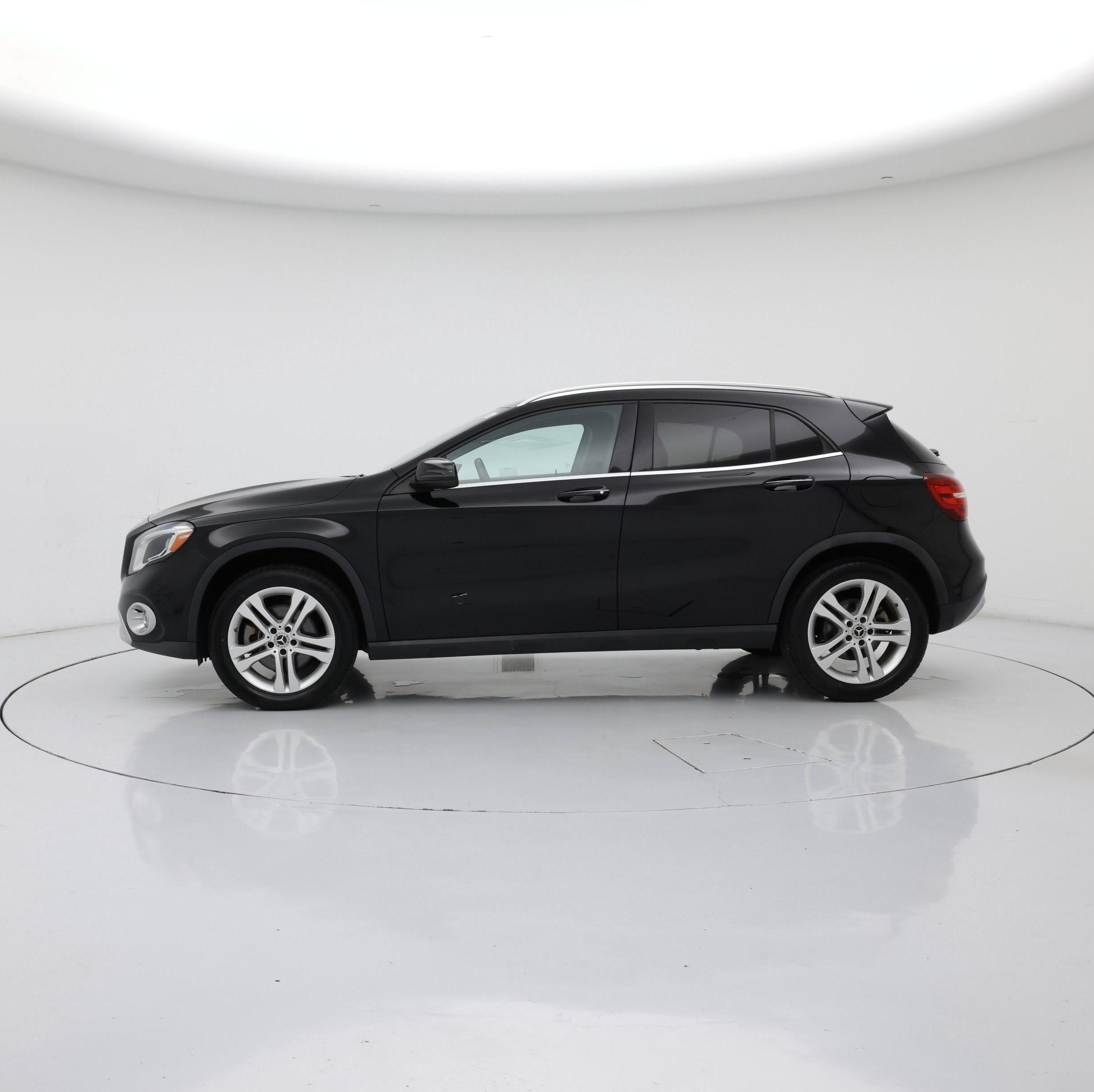 Thumbnail: 2020 Mercedes-Benz GLA - 3