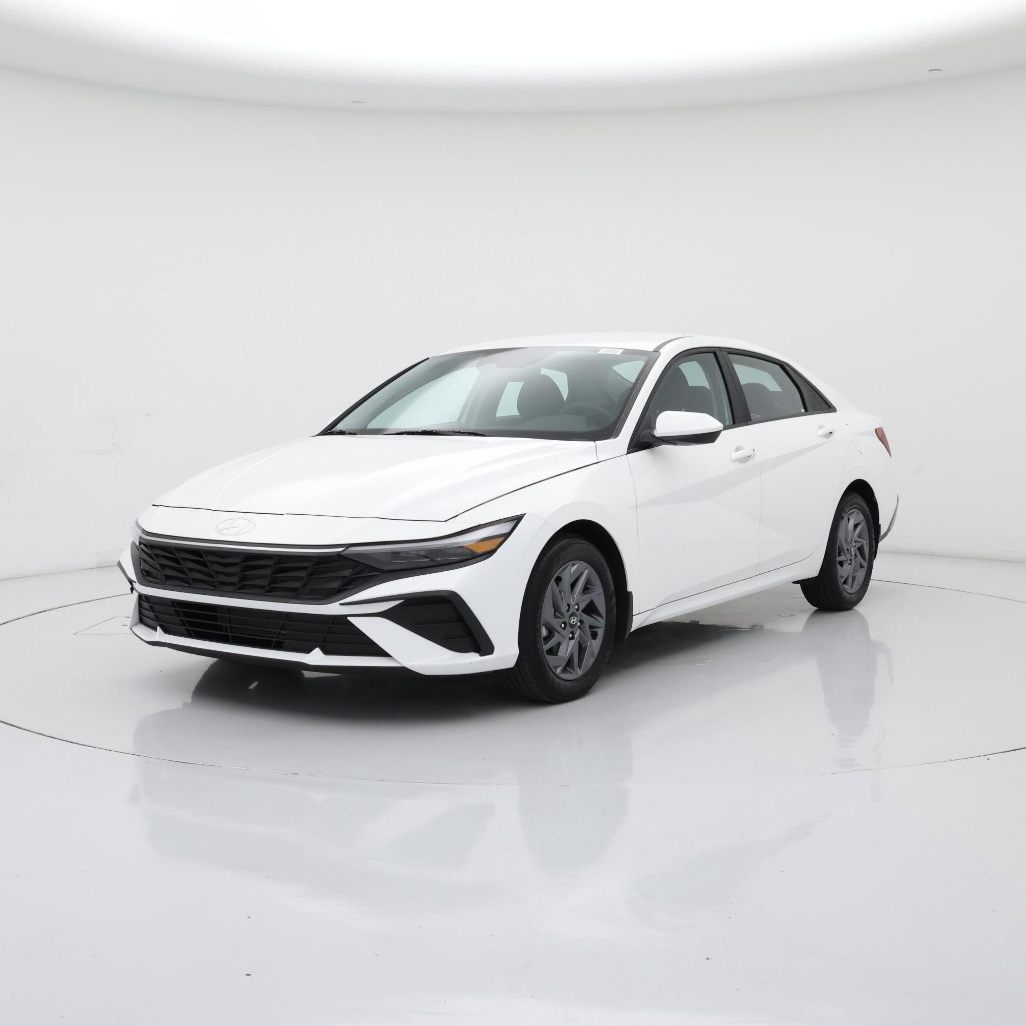 Thumbnail: 2024 Hyundai Elantra - 4