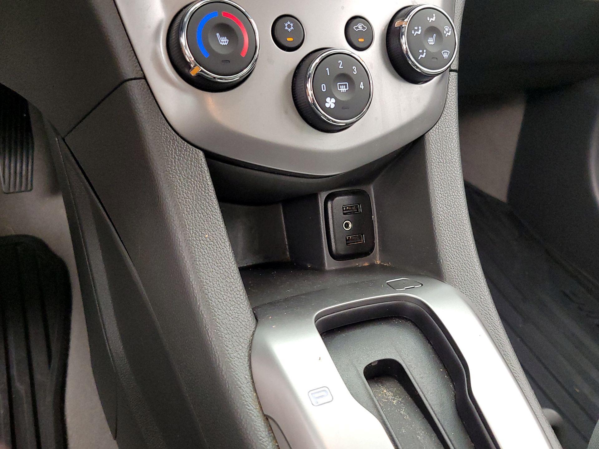 Thumbnail: 2020 Chevrolet Sonic - 18