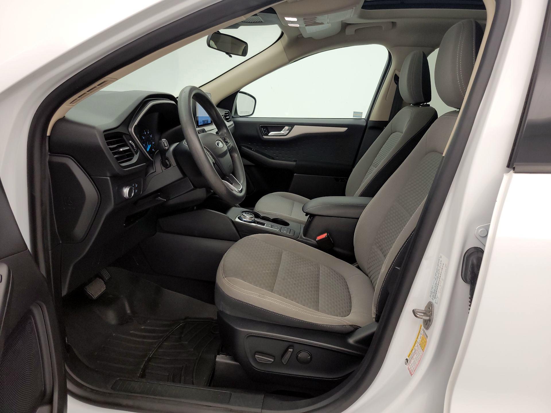 Thumbnail: 2020 Ford Escape - 11