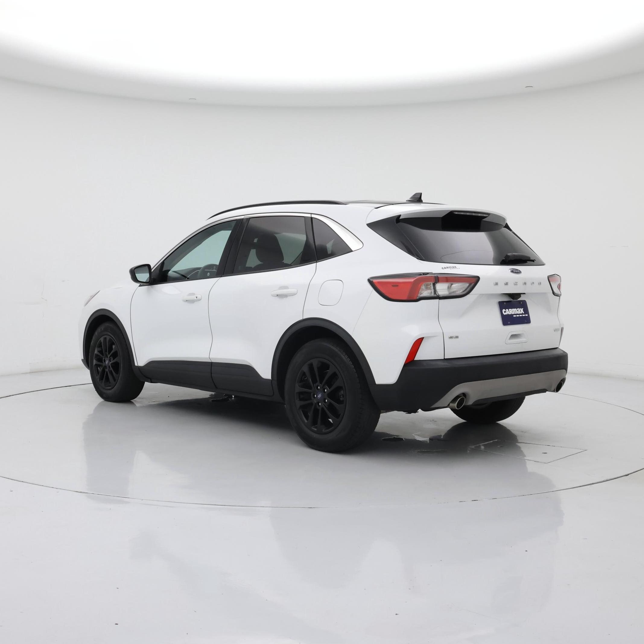 Thumbnail: 2020 Ford Escape - 2