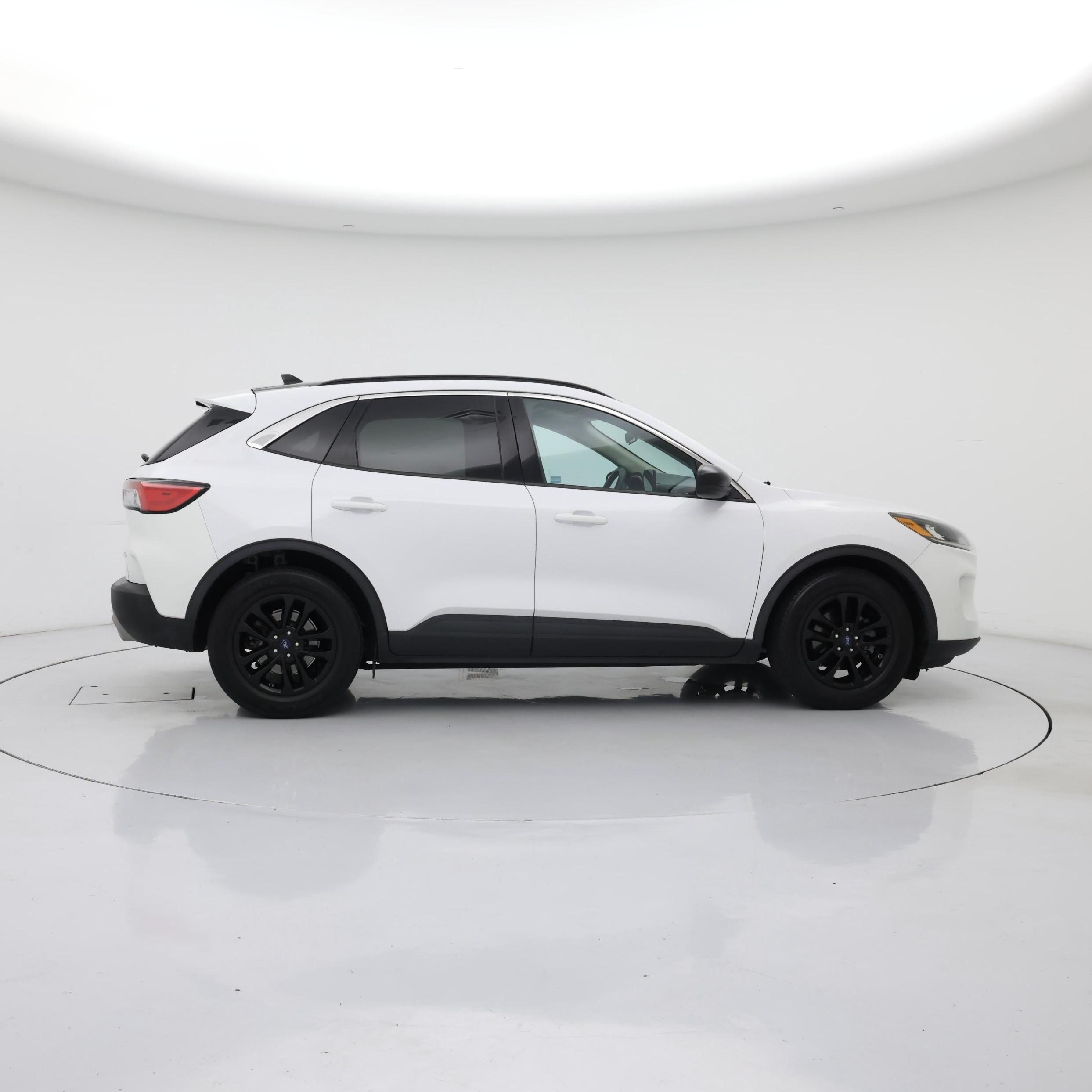 Thumbnail: 2020 Ford Escape - 7