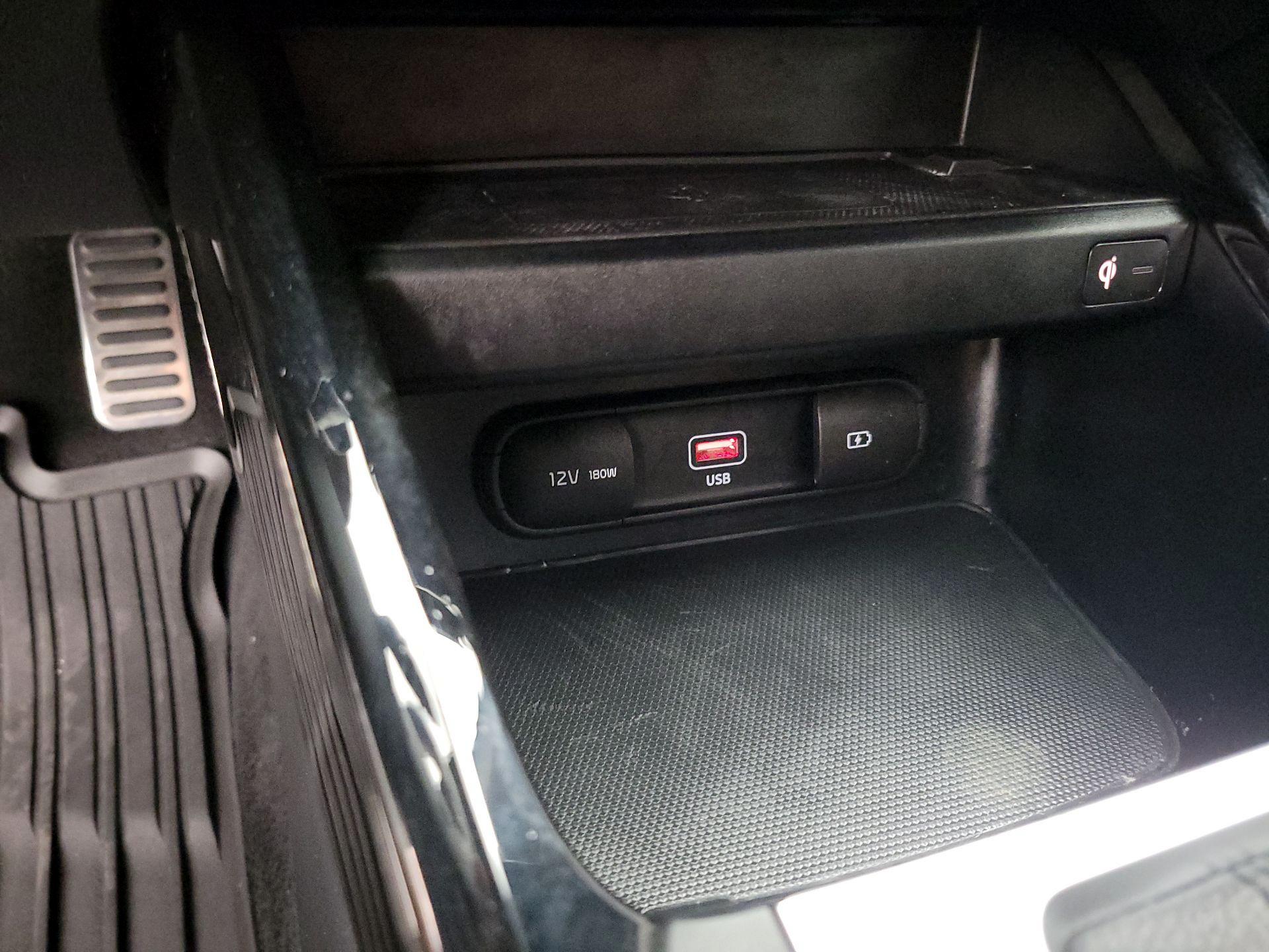 Thumbnail: 2023 Kia Forte - 19