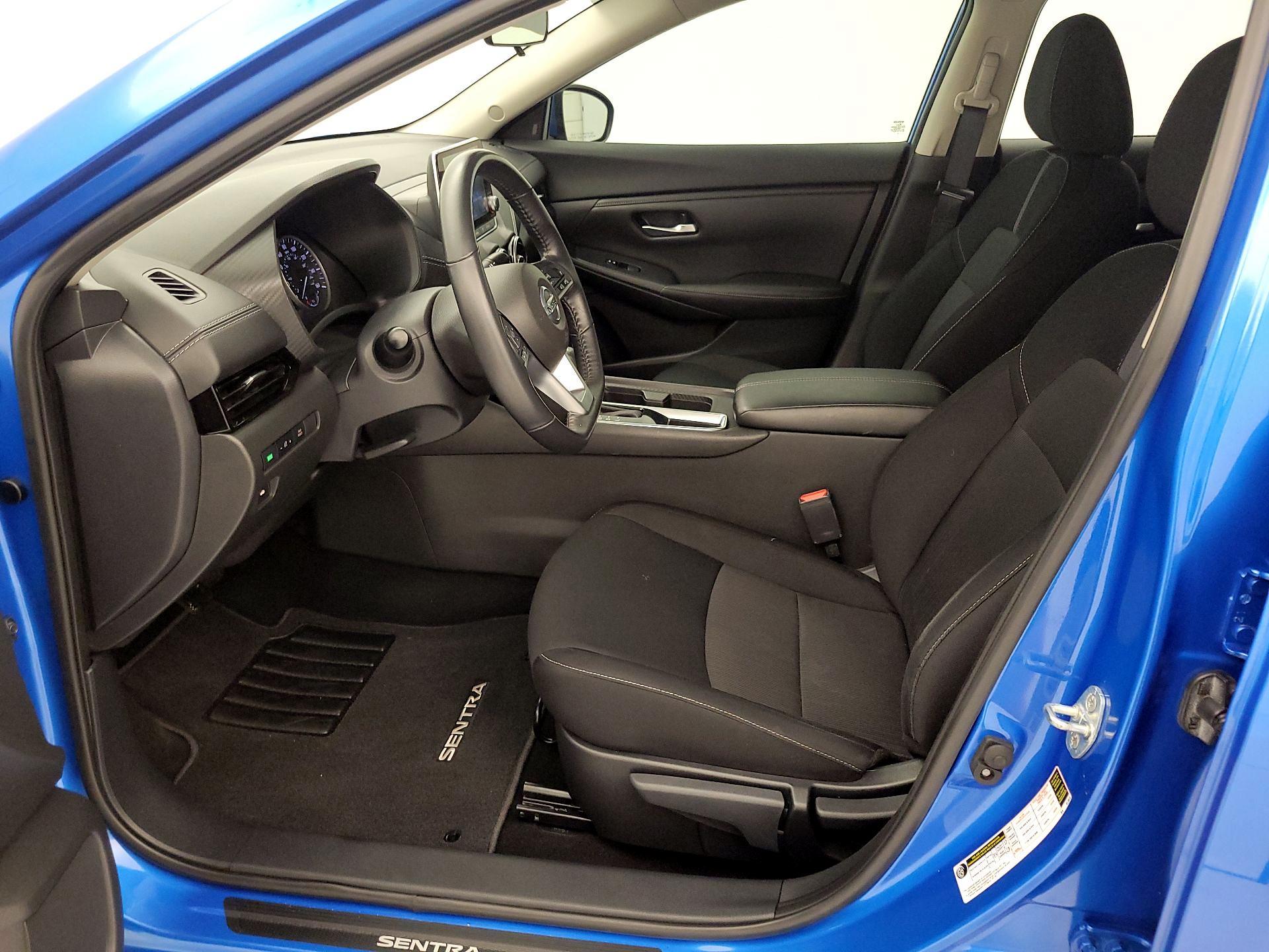 Thumbnail: 2022 Nissan Sentra - 11