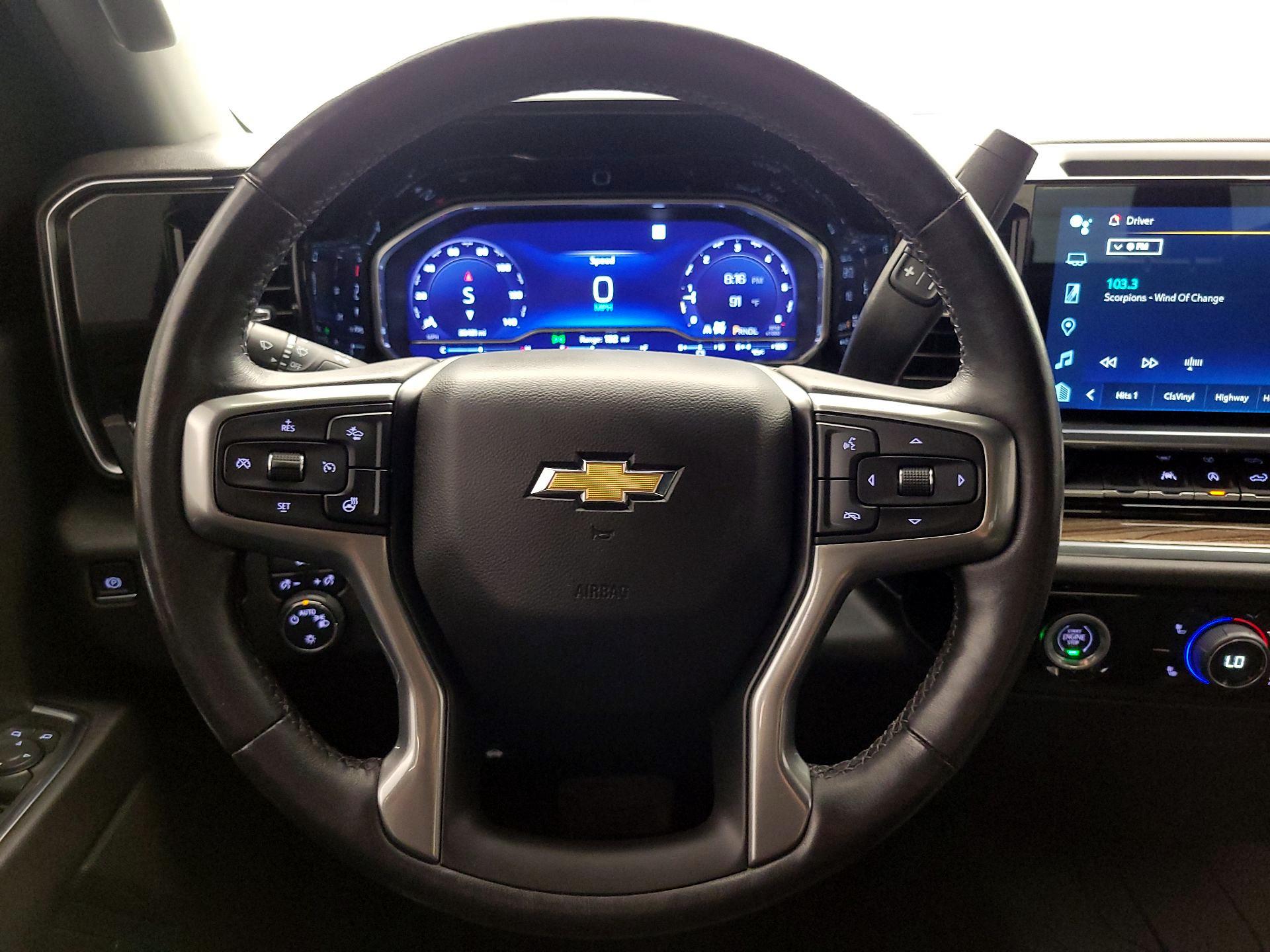 Thumbnail: 2022 Chevrolet Silverado 1500 - 10