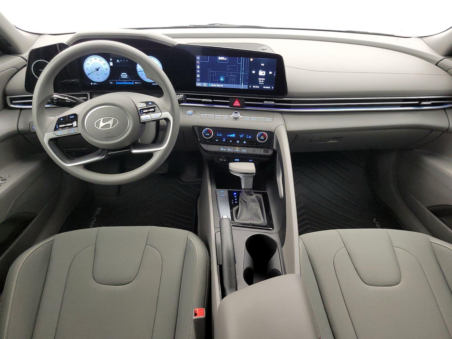 Thumbnail: 2024 Hyundai Elantra - 9