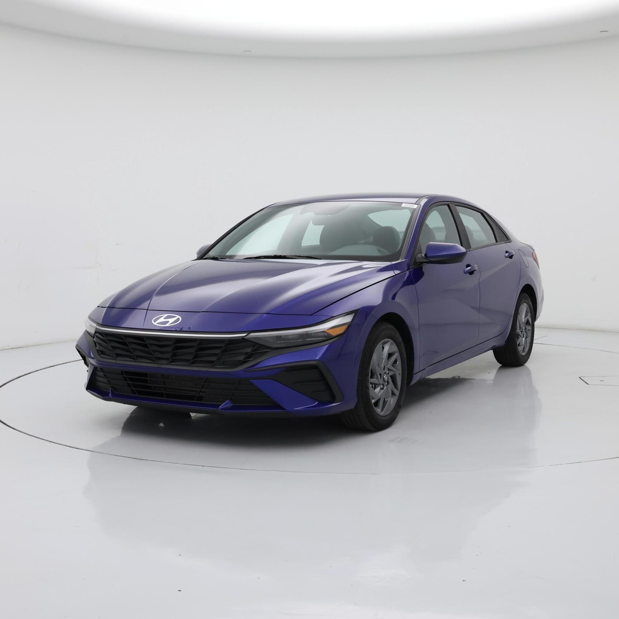 Thumbnail: 2024 Hyundai Elantra - 4