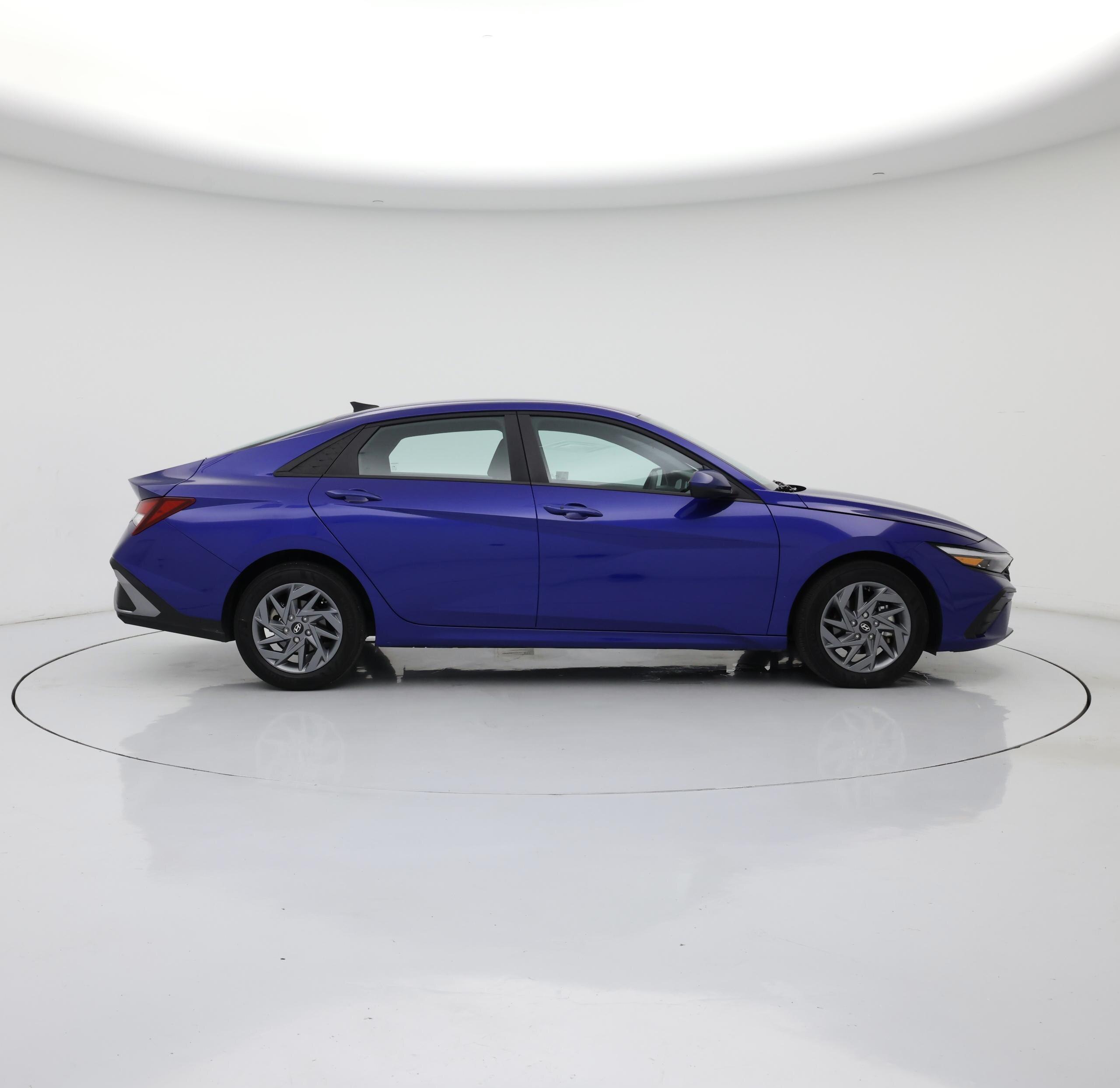 Thumbnail: 2024 Hyundai Elantra - 7