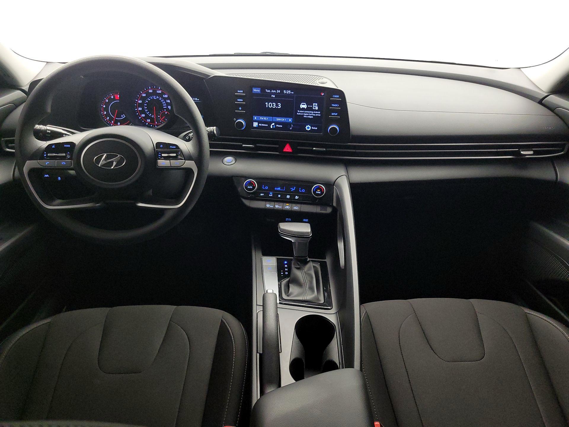 Thumbnail: 2023 Hyundai Elantra - 9