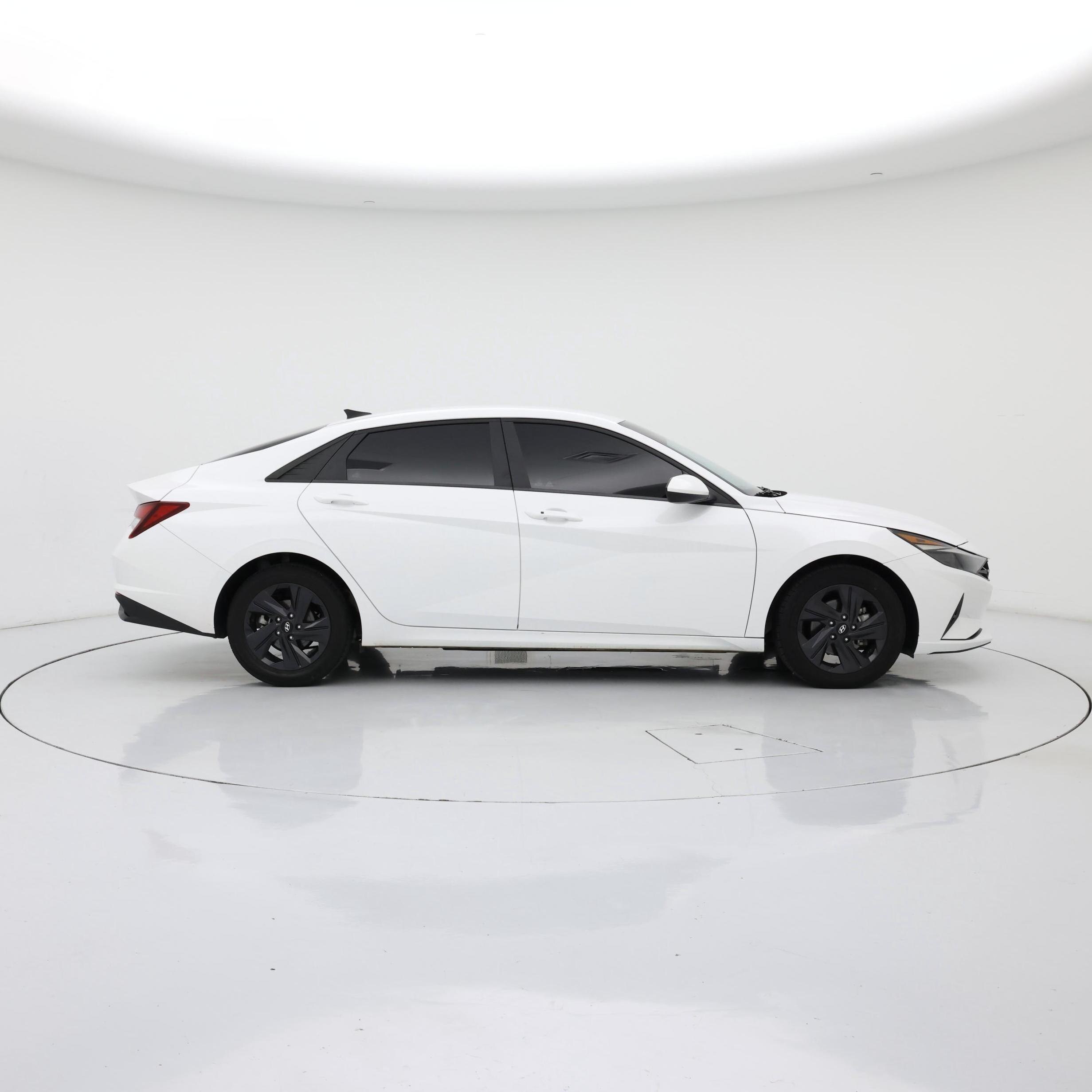 Thumbnail: 2023 Hyundai Elantra - 7