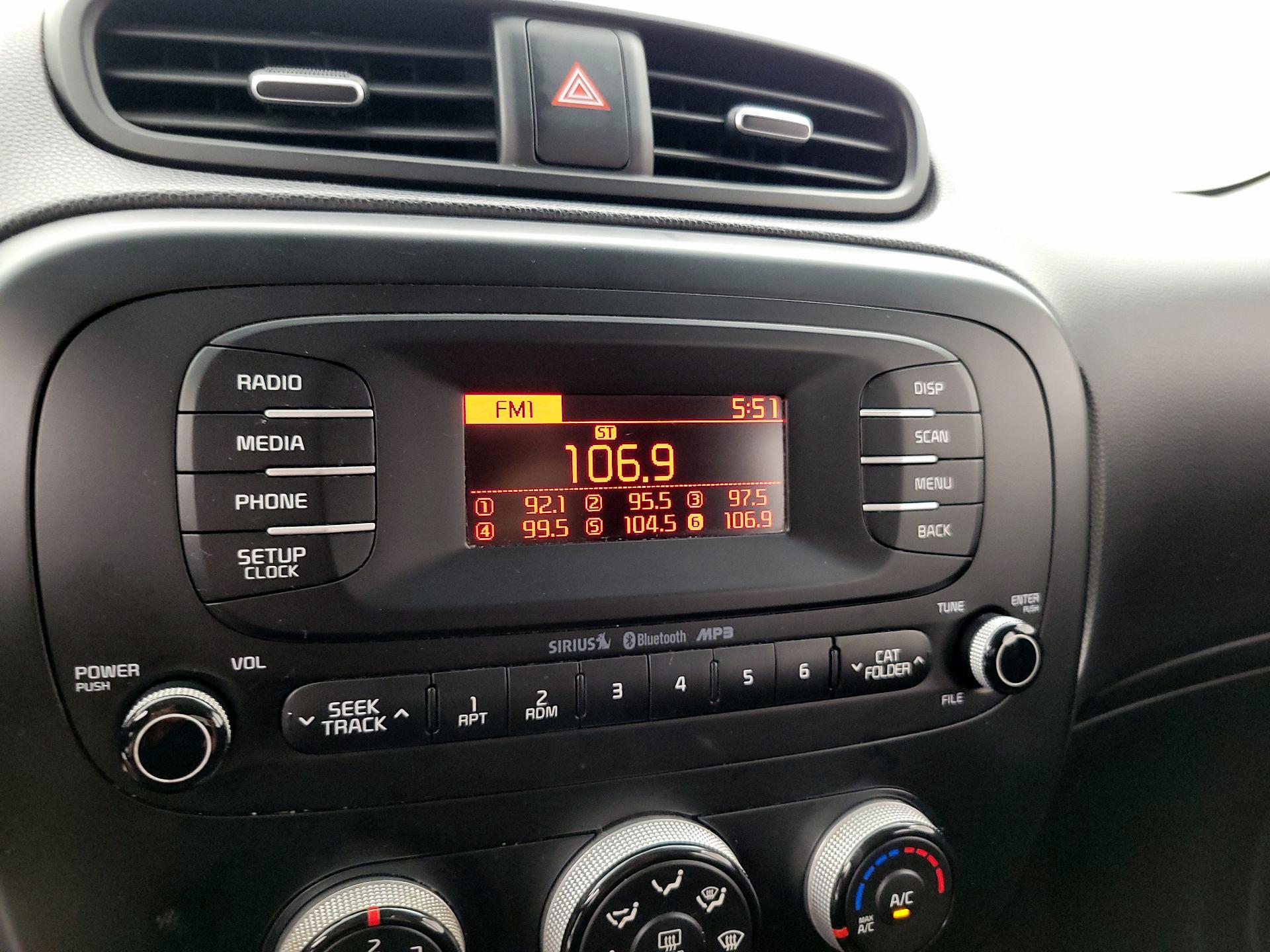 Thumbnail: 2016 Kia Soul - 14