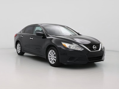 Black 2016 Nissan Altima S